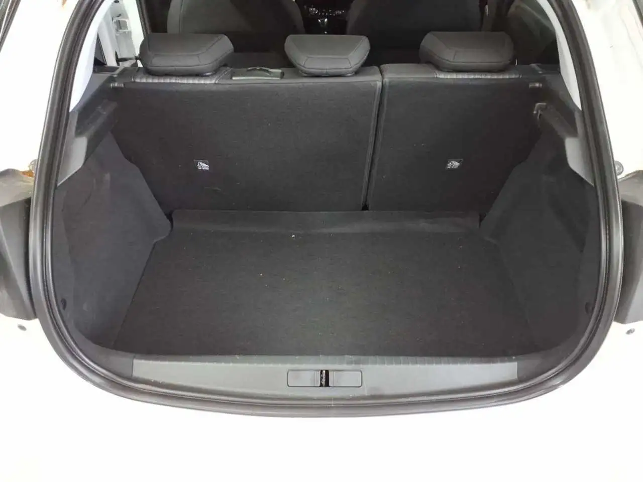 Opel Corsa 1.2T Edition Navi PDC KAM SHZ, миниатюра 15