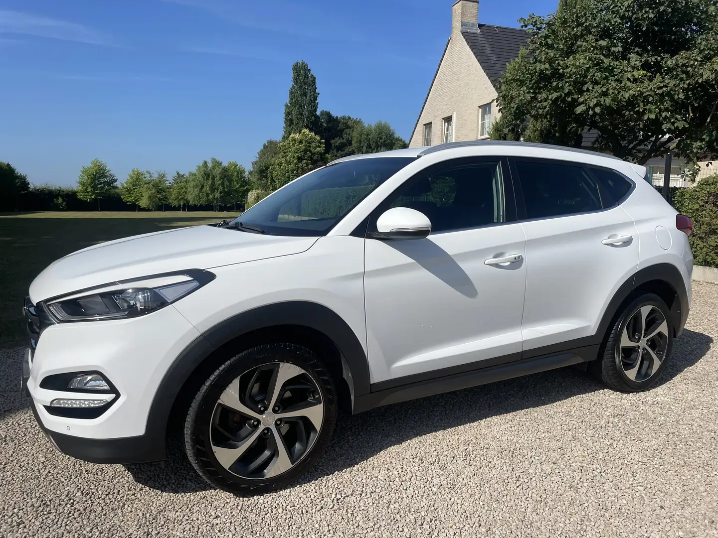 Hyundai TUCSON Tucson blue 1.7 CRDi 2WD*71658km*12850€ Fehér - 1