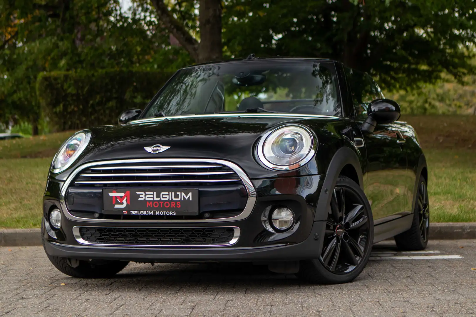 MINI Cooper Cabrio - All Black - Keyless - H&K - PDC Noir - 1