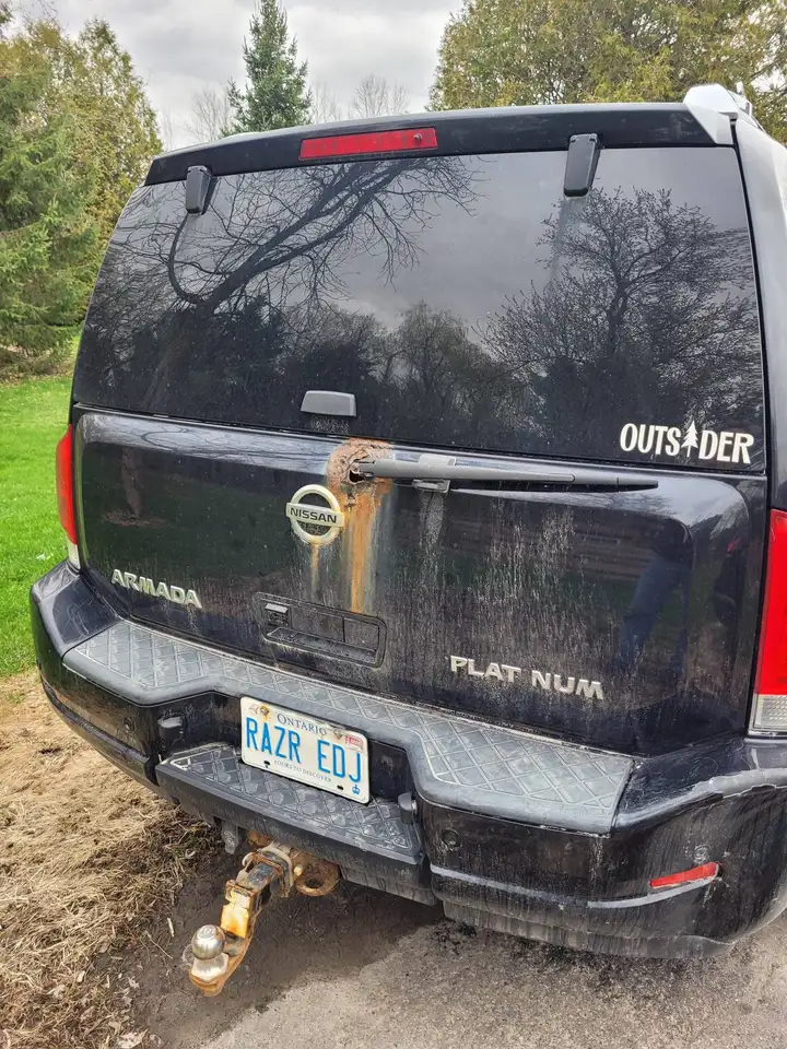 Nissan Armada снимка Nissan Armada