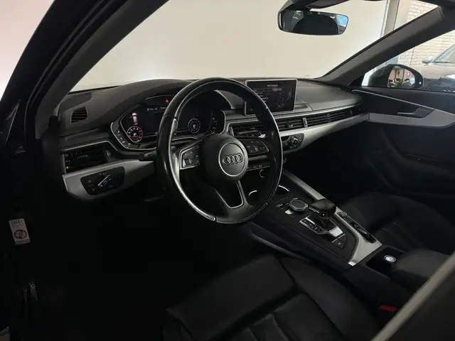 Audi A4 view 9