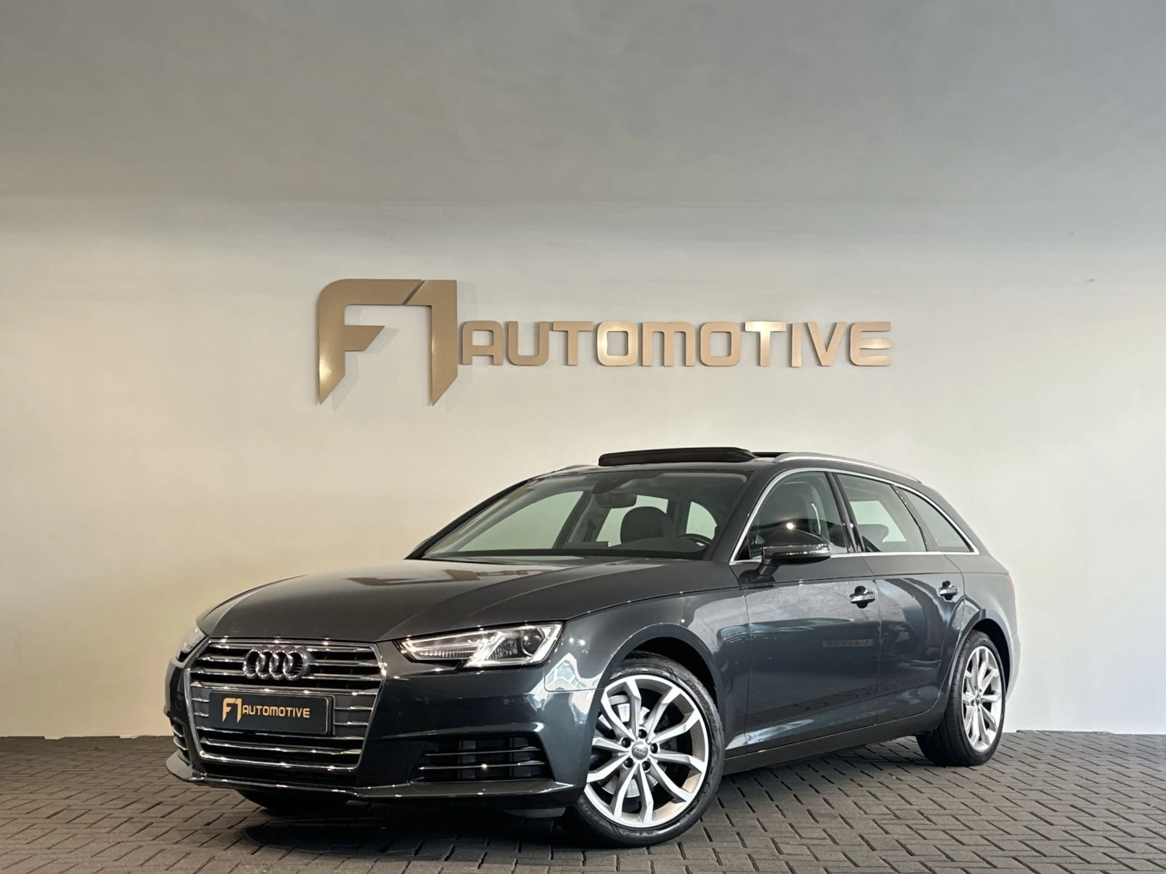 Audi A4 Avant 2.0 TFSI Sport Pro Line S Pano|Trekhaak|Keyl