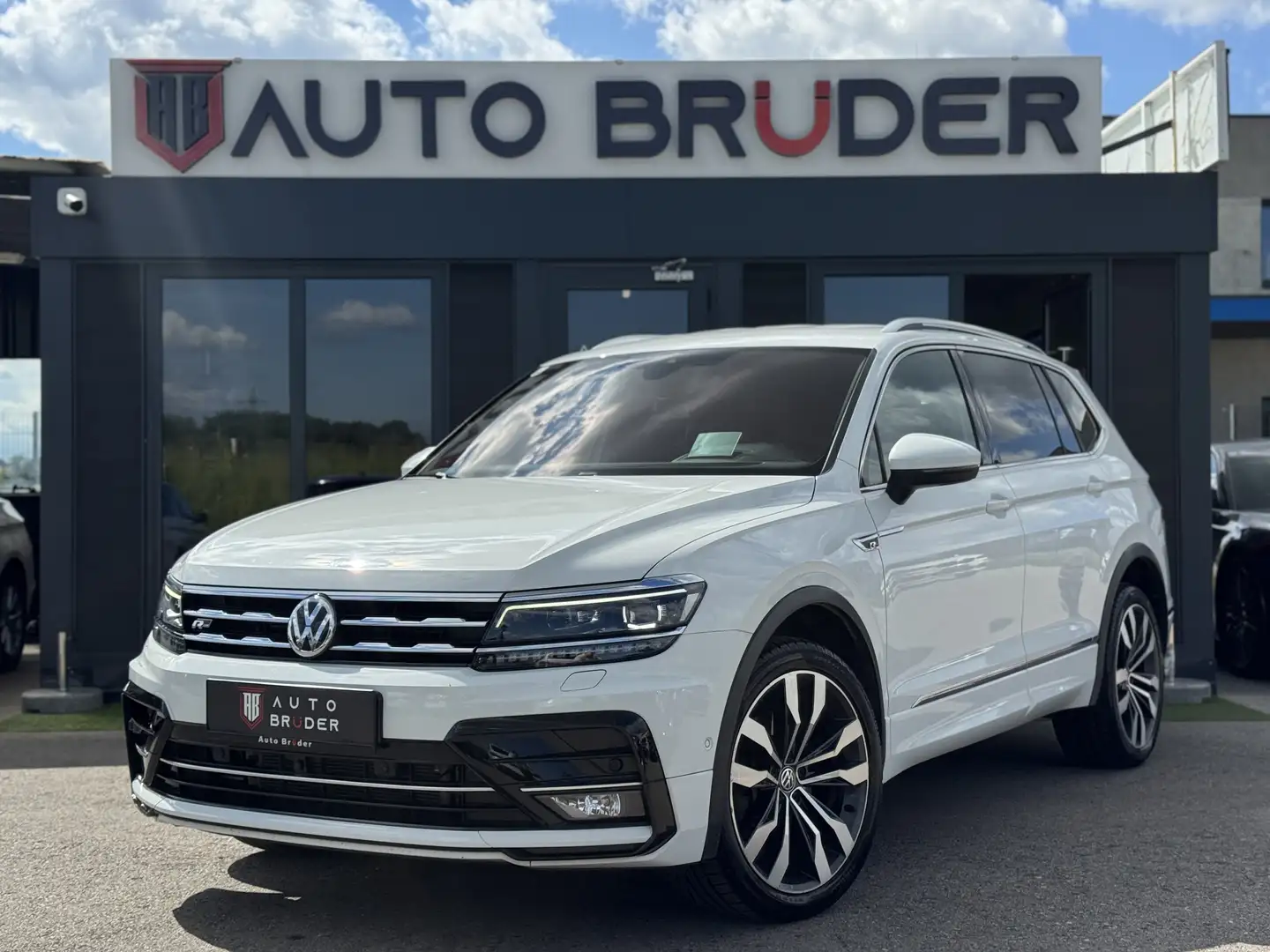 Volkswagen Tiguan Allspace Highline 4Motion 3x R-Line DSG |20zoll|Assistenten Weiß - 2