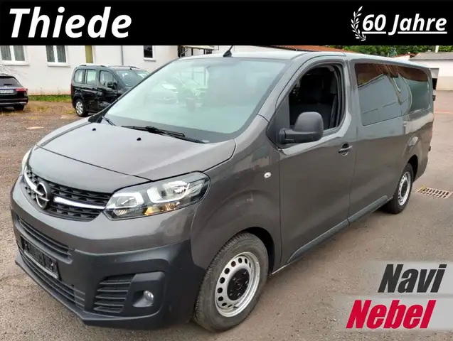 Opel Vivaro Kombi "L" 2.0D 9-SITZE NAVI/PDC/TEMP./AHK