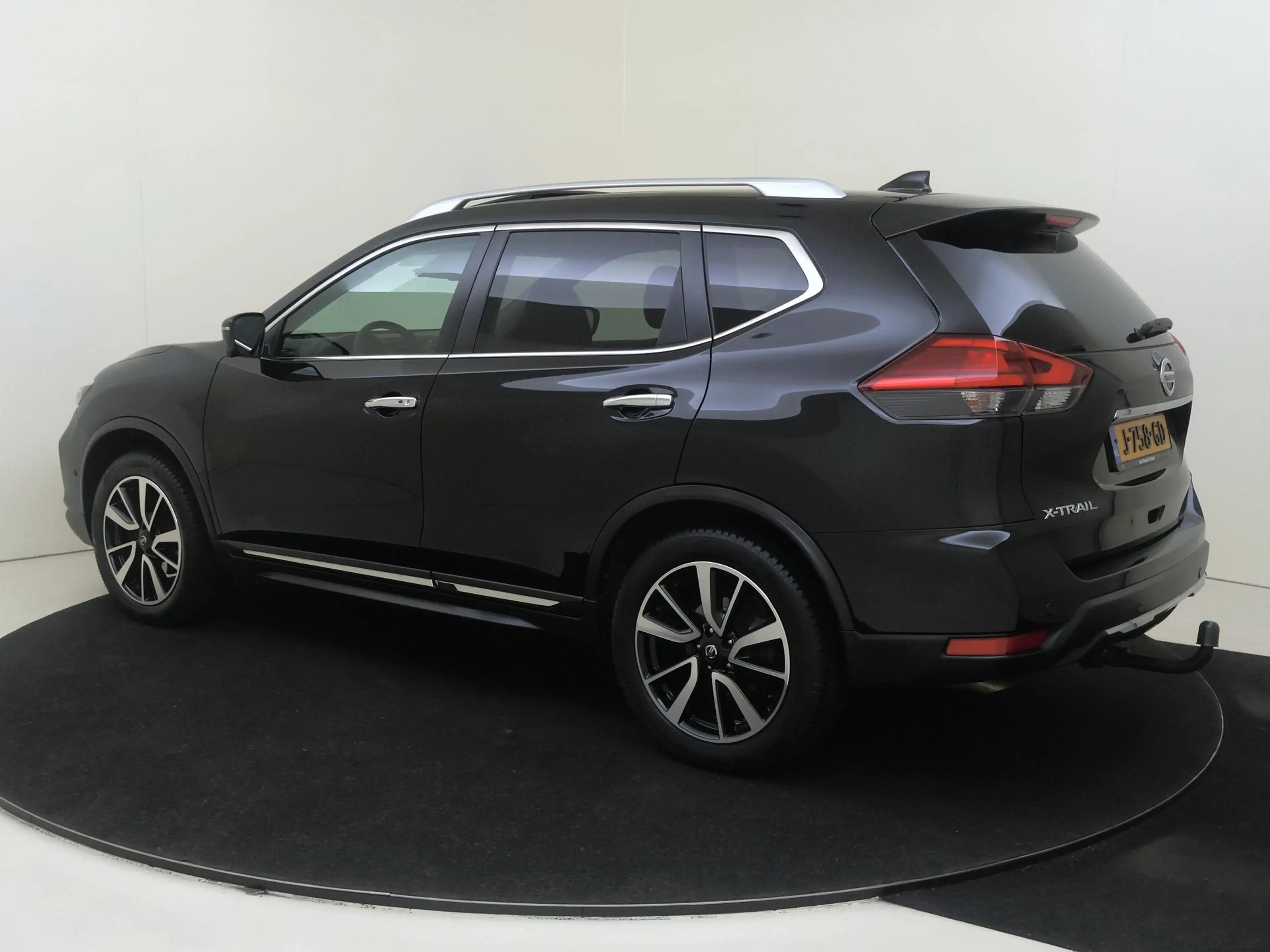 Nissan X-Trail 1.3 DIG-T Tekna Panoramadak | LM Velgen | Ledere b — photo 3