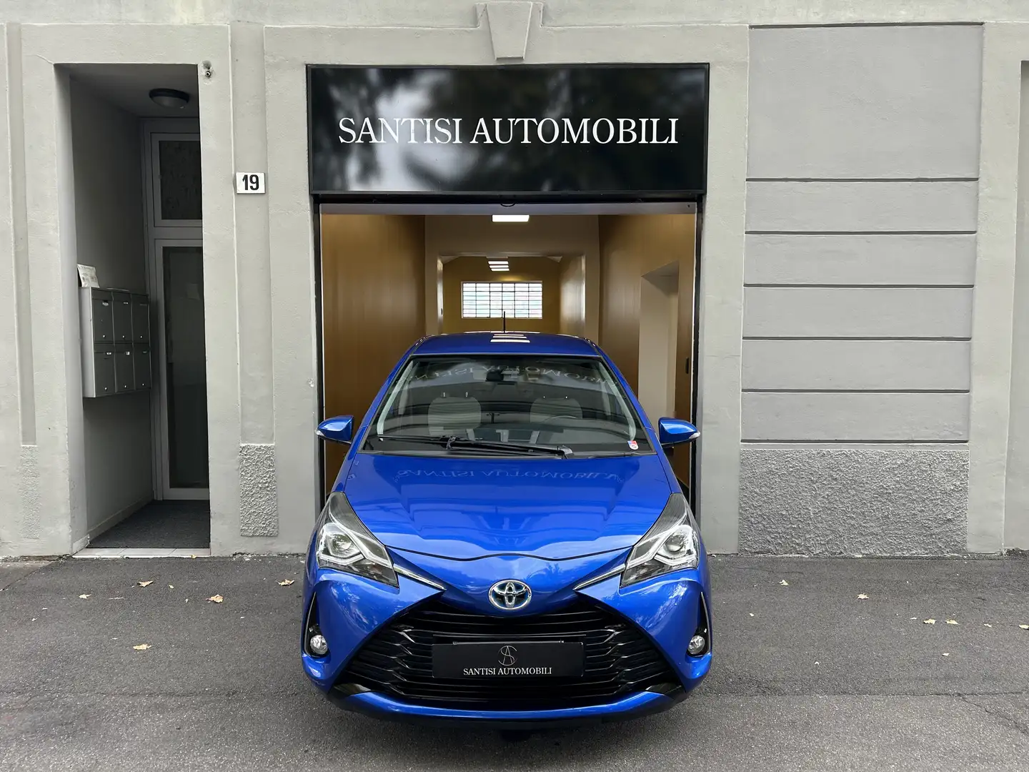 Toyota Yaris 1.5 HYBRID 73cv Active 5p | NEOPATENTATI!!! Blu/Azzurro - 2