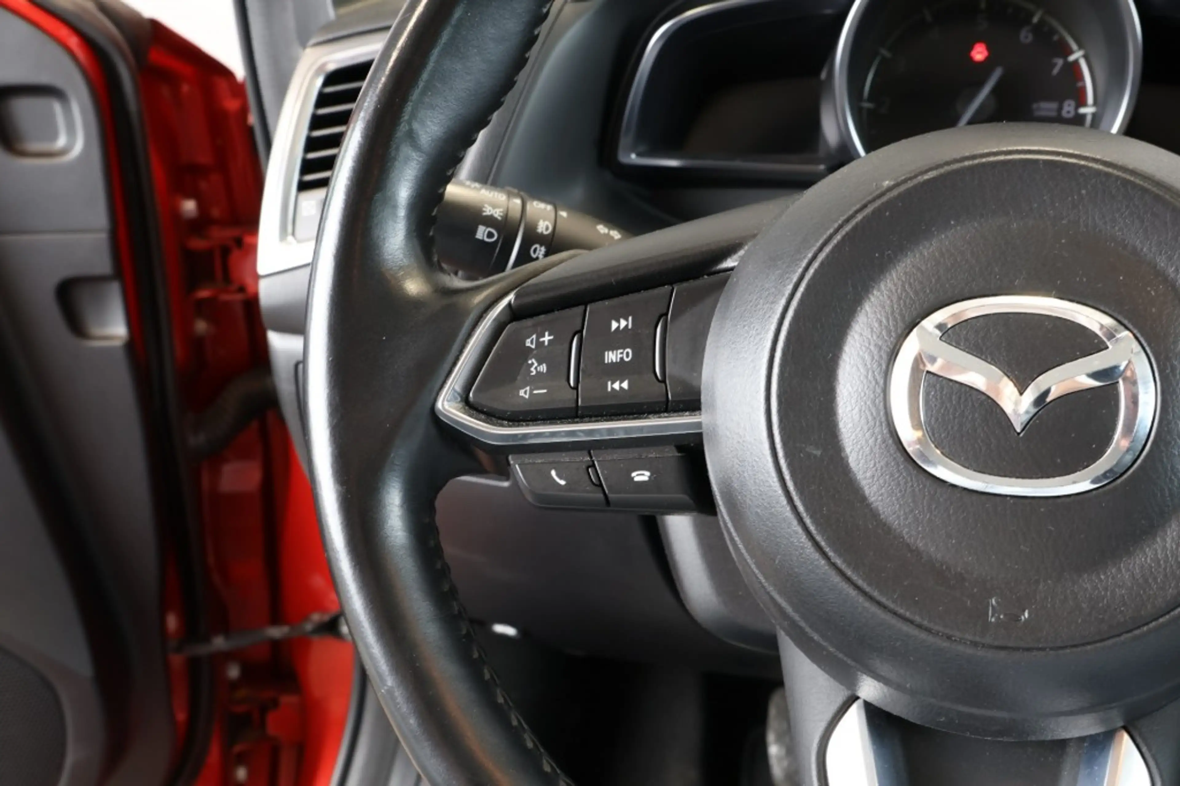 Mazda 3 2.0 SkyActiv-G 120 GT-M - Stoel/Stuurverw - BOSE A — photo 17