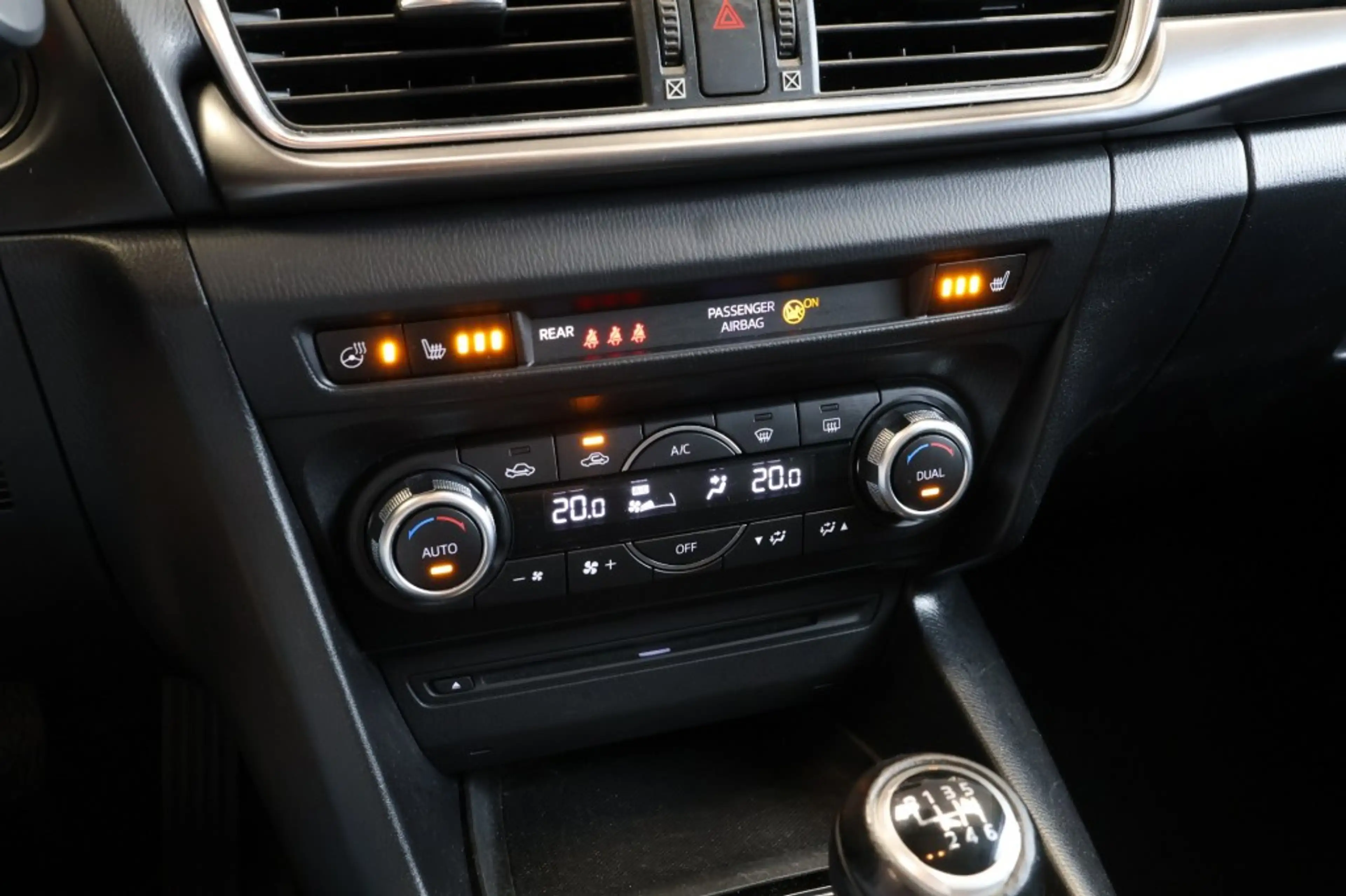 Mazda 3 2.0 SkyActiv-G 120 GT-M - Stoel/Stuurverw - BOSE A — photo 20