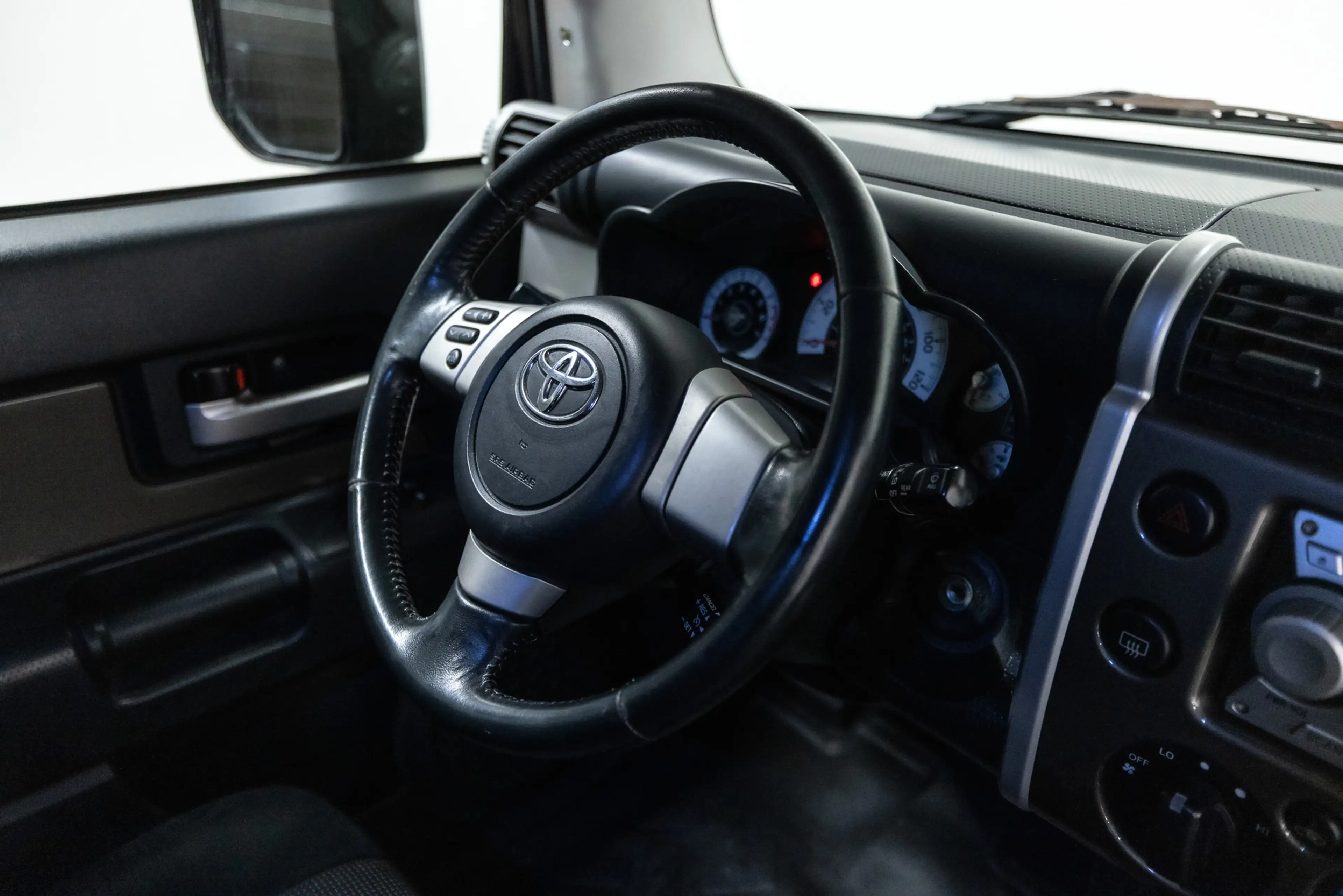 Toyota FJ Cruiser VVT-i V6 Btw auto, Fiscale waarde € 8.000,- (€ 41. — photo 8