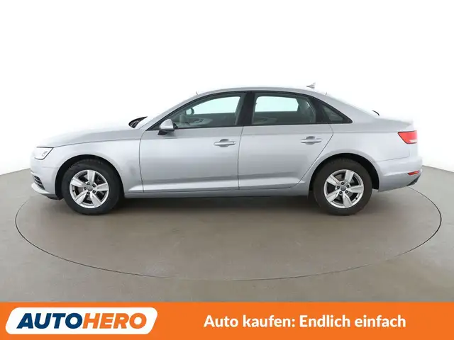 Audi A4 view 3