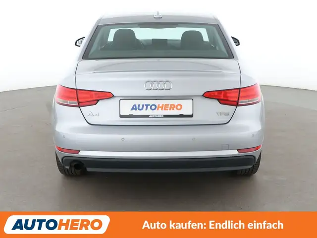 Audi A4 view 5