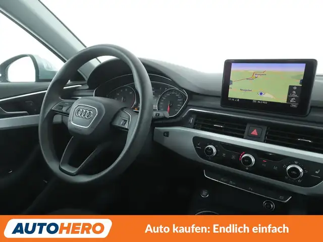 Audi A4 view 13