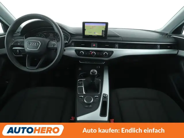 Audi A4 view 12