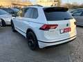 Volkswagen Tiguan Highline DSG R Line ACC LED Navi RFK 19 Z Weiß - thumbnail 11
