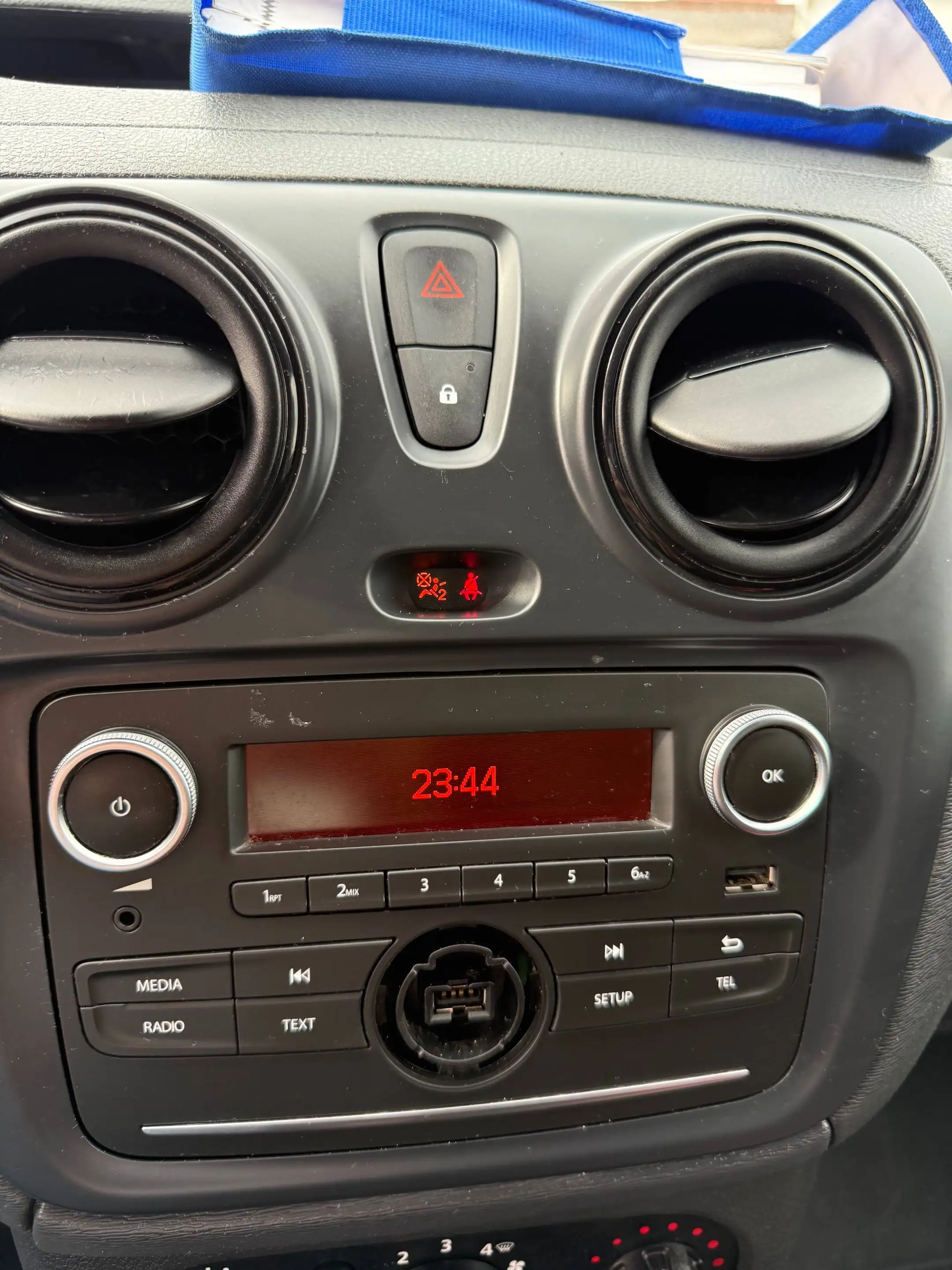 Dacia Dokker 1.3 benzine_7350€netto — photo 10