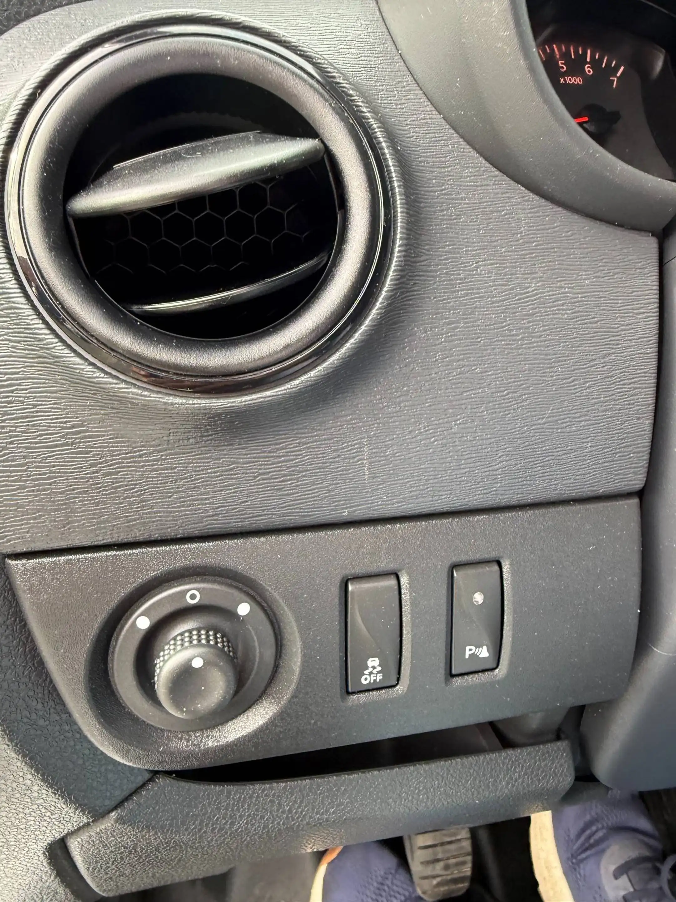 Dacia Dokker 1.3 benzine_7350€netto — photo 13