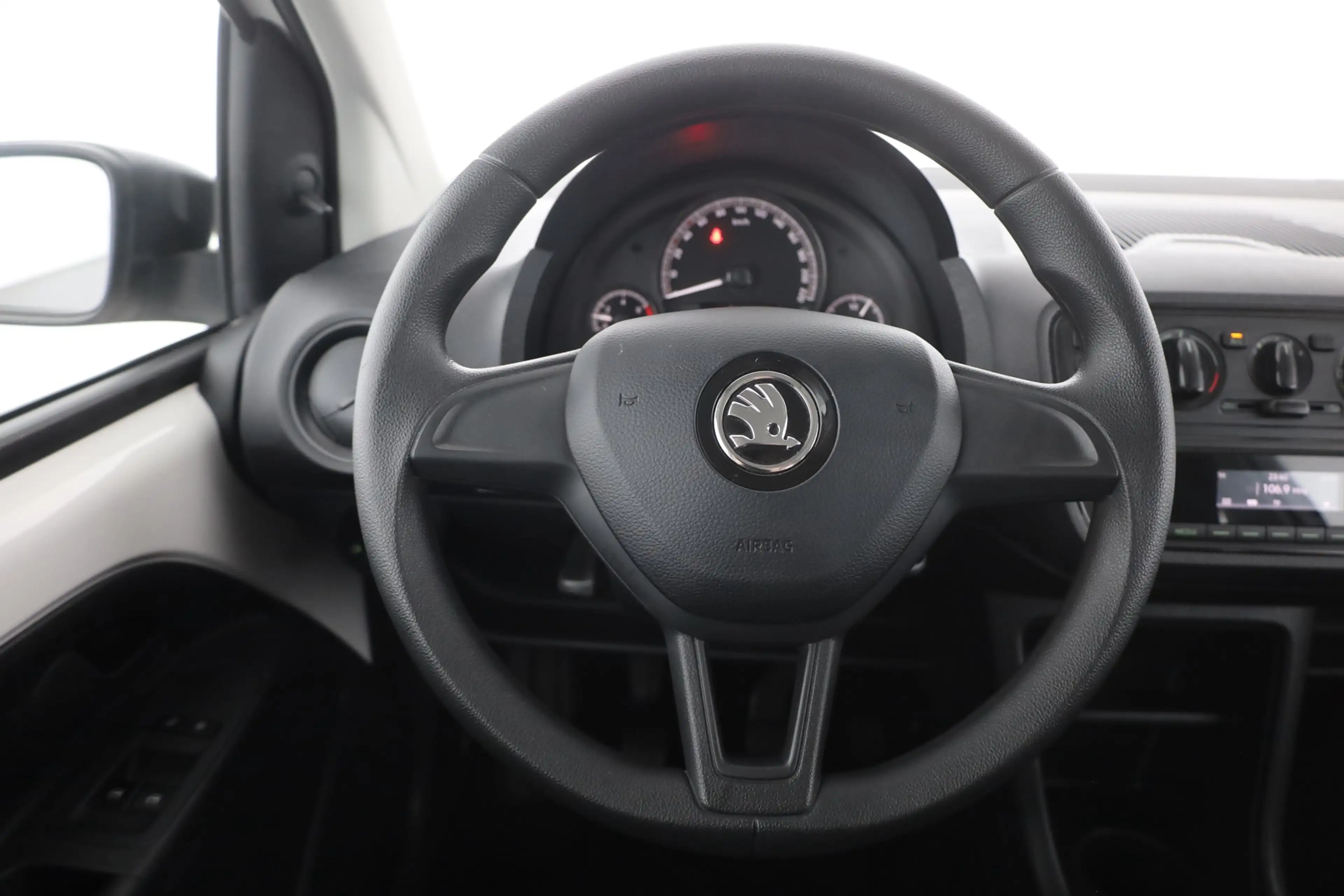 Skoda Citigo 1.0 MPI Active Klima AUX — photo 13