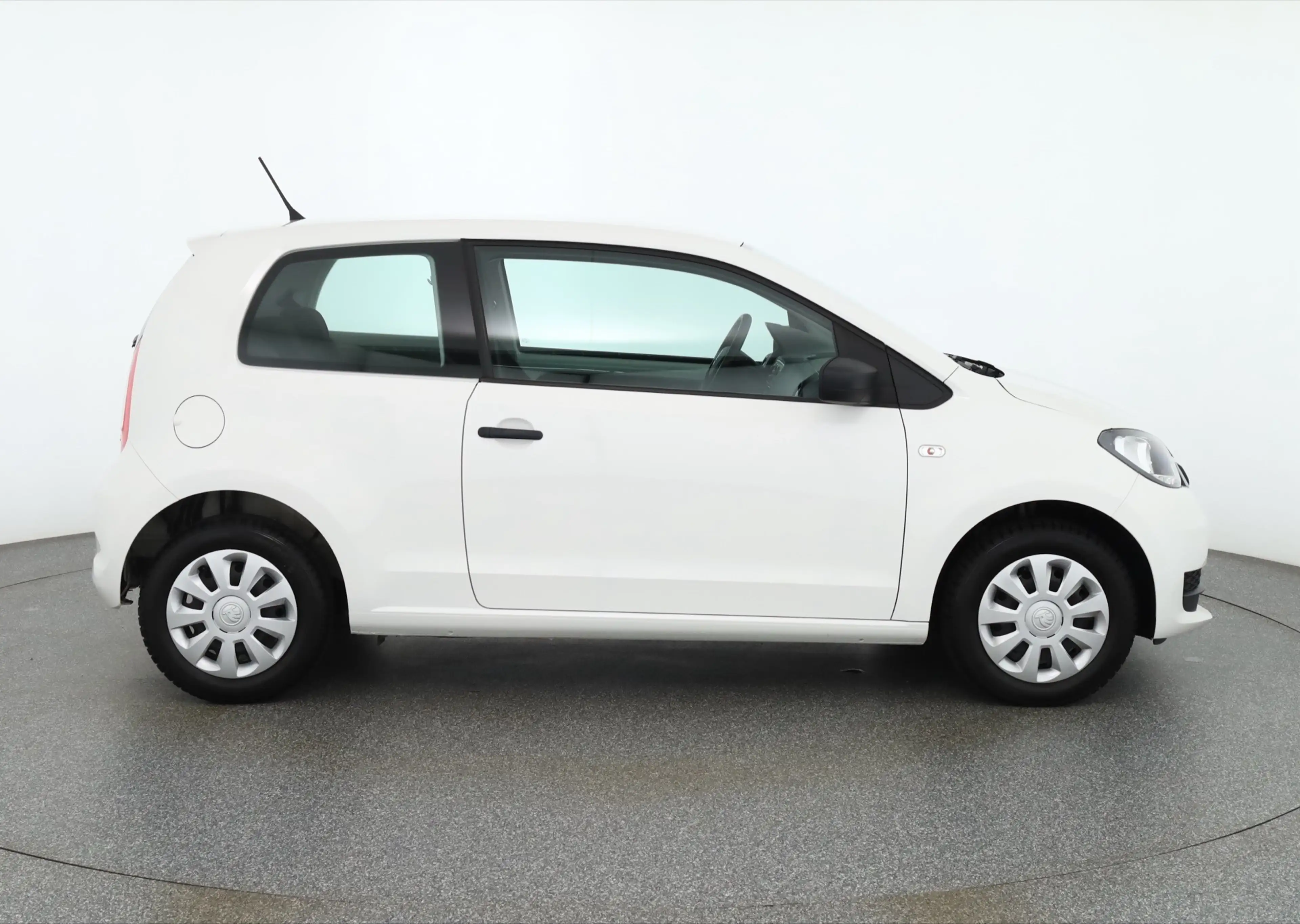Skoda Citigo 1.0 MPI Active Klima AUX — photo 6