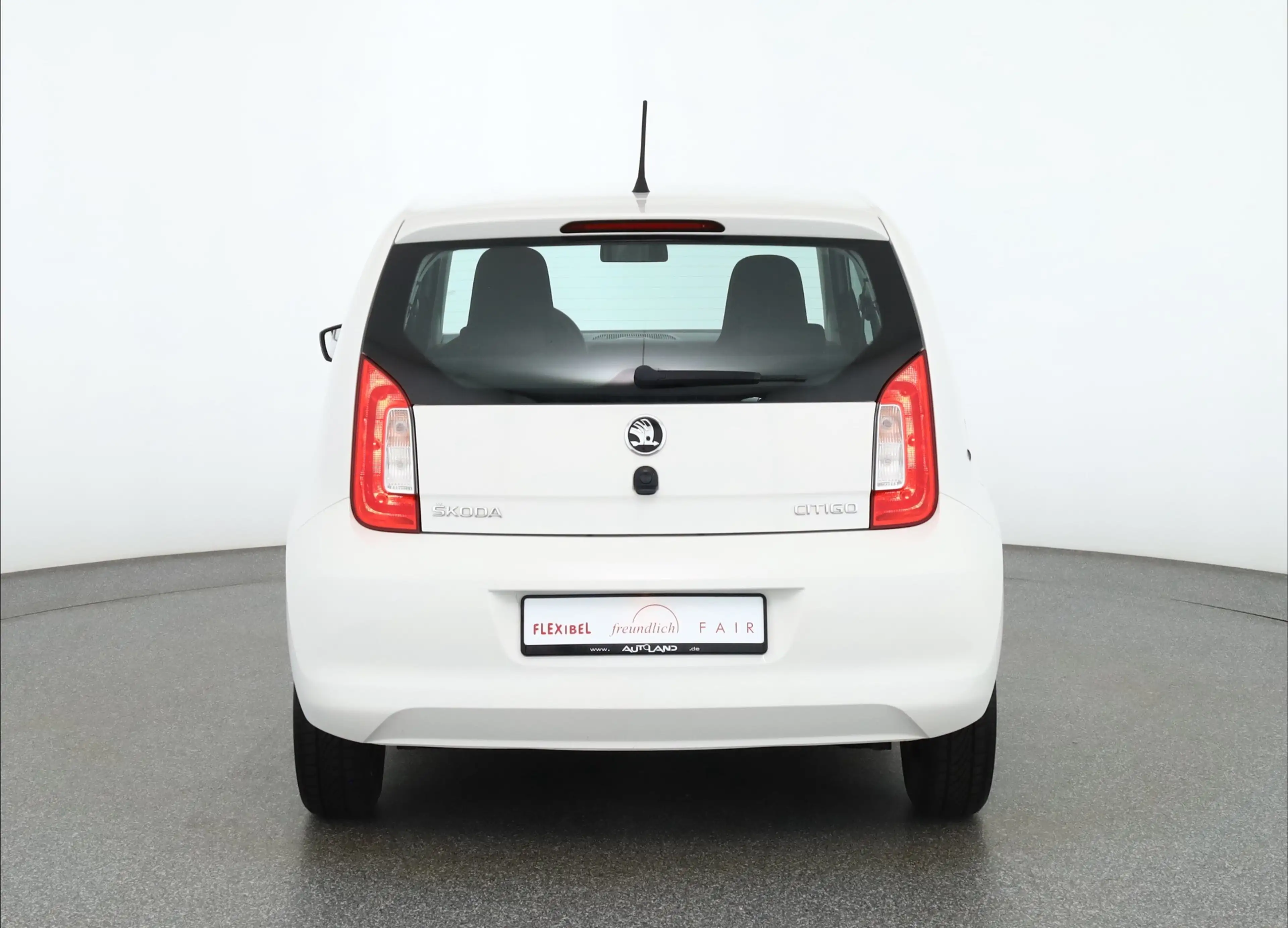 Skoda Citigo 1.0 MPI Active Klima AUX — photo 4