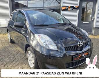 1.0 VVT-i Aspiration **5DRS-AIRCO-APK**