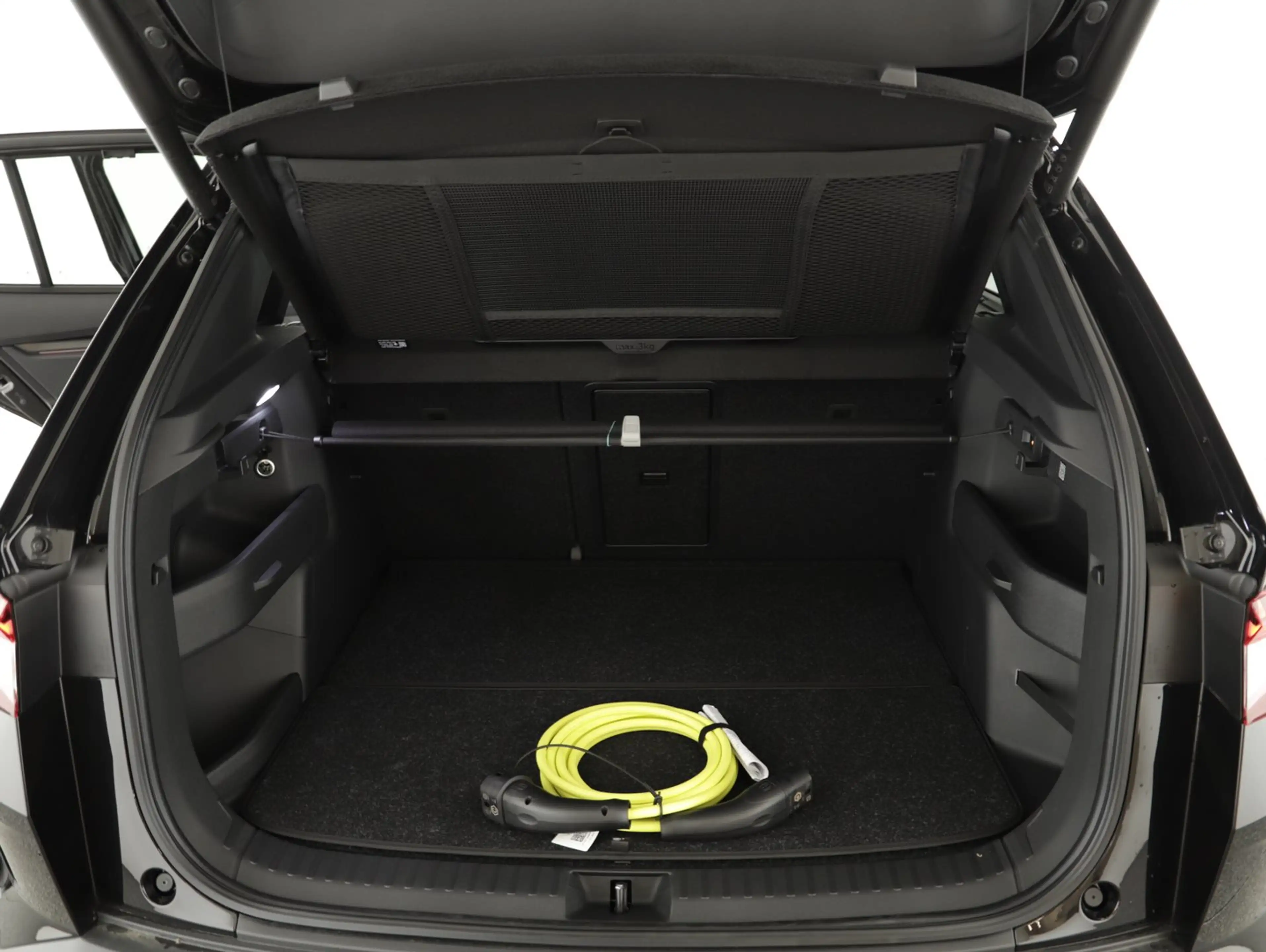 Skoda Elroq Sportline 85x — photo 15