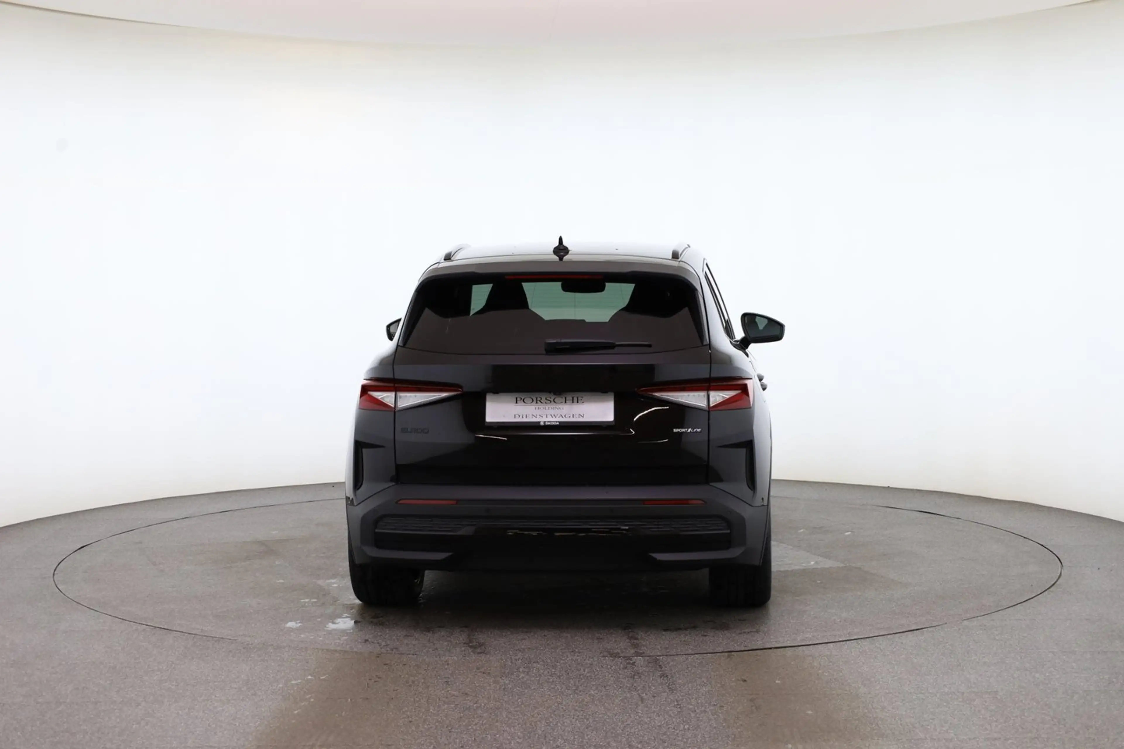 Skoda Elroq Sportline 85x — photo 5