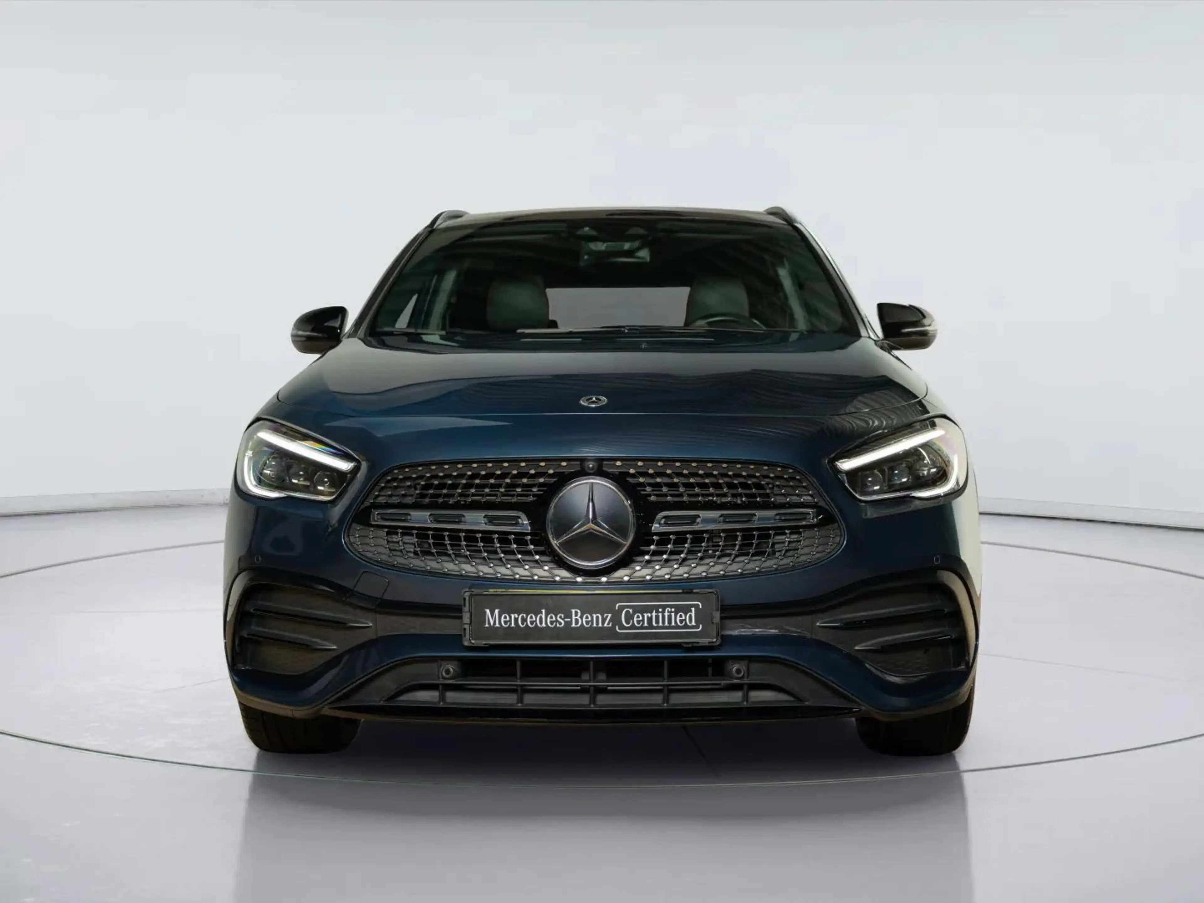 Mercedes-Benz GLA 250 e Business Solution AMG Limited | Panorama dak | T — photo 6