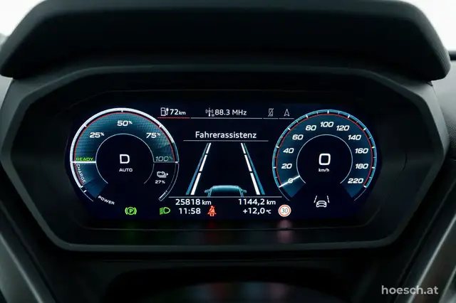 Audi Q4 E-Tron view 10