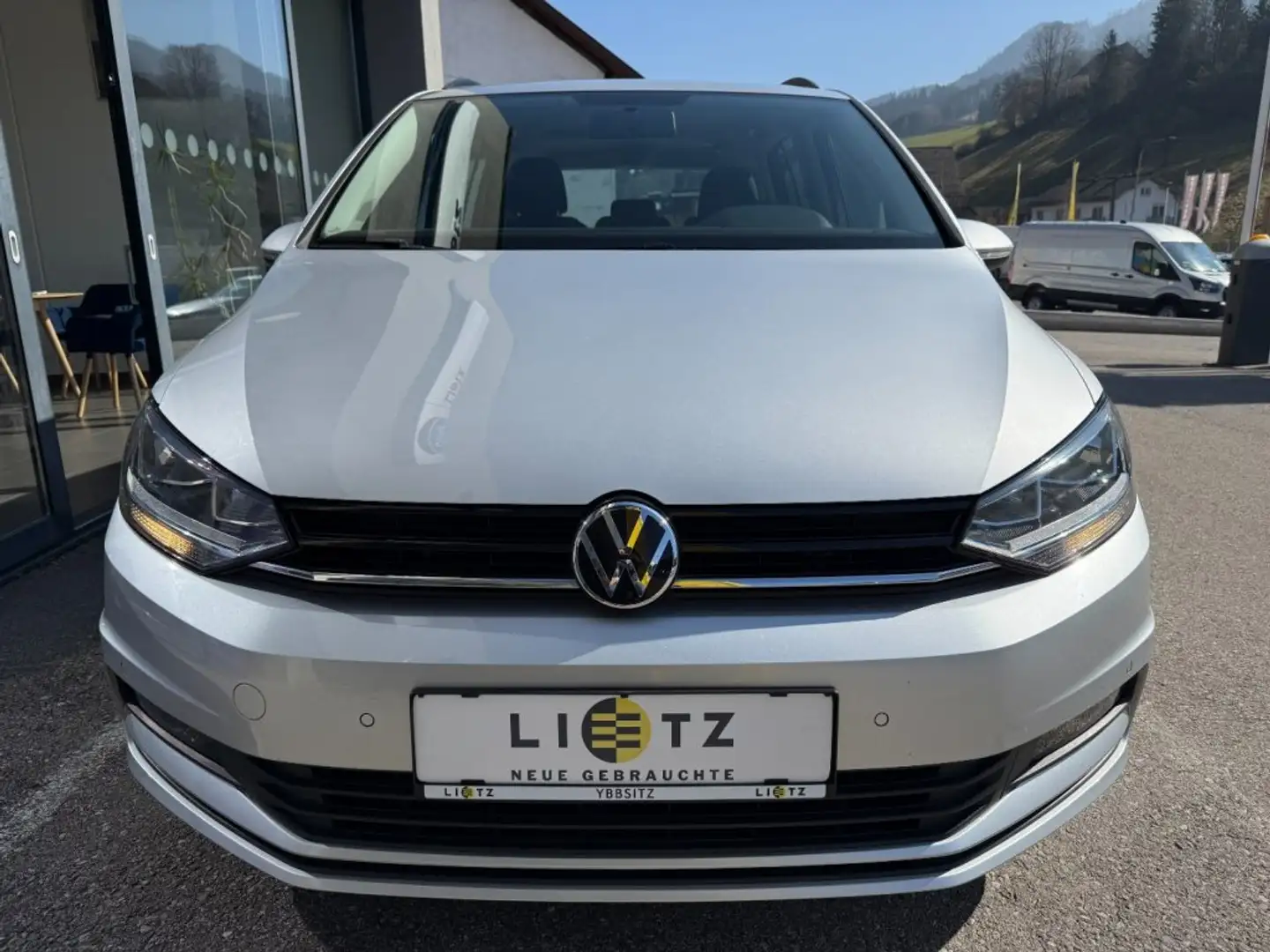 Volkswagen Touran 2,0 TDI Silber - 2