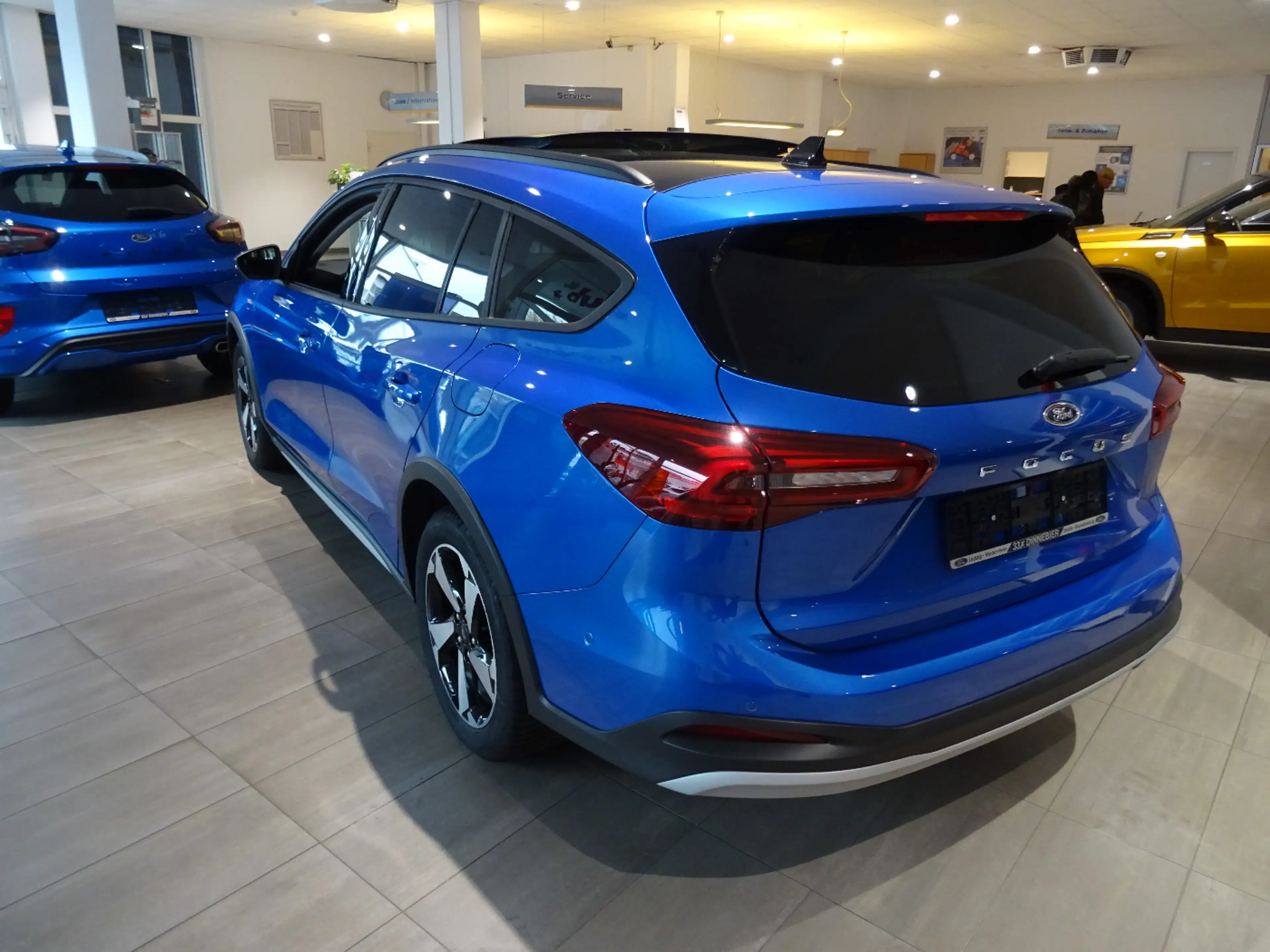 Ford Focus Active X LED+Kamera+Glasdach+AHK+SHZ — photo 5