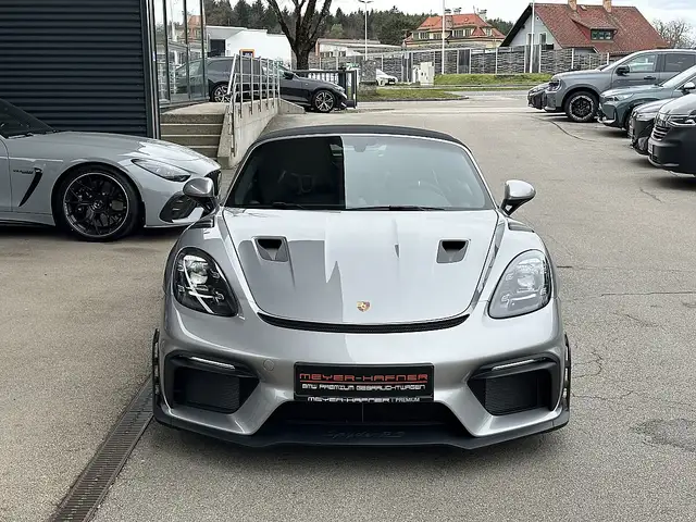 Porsche 718 Spyder RS PDK Ansicht 3