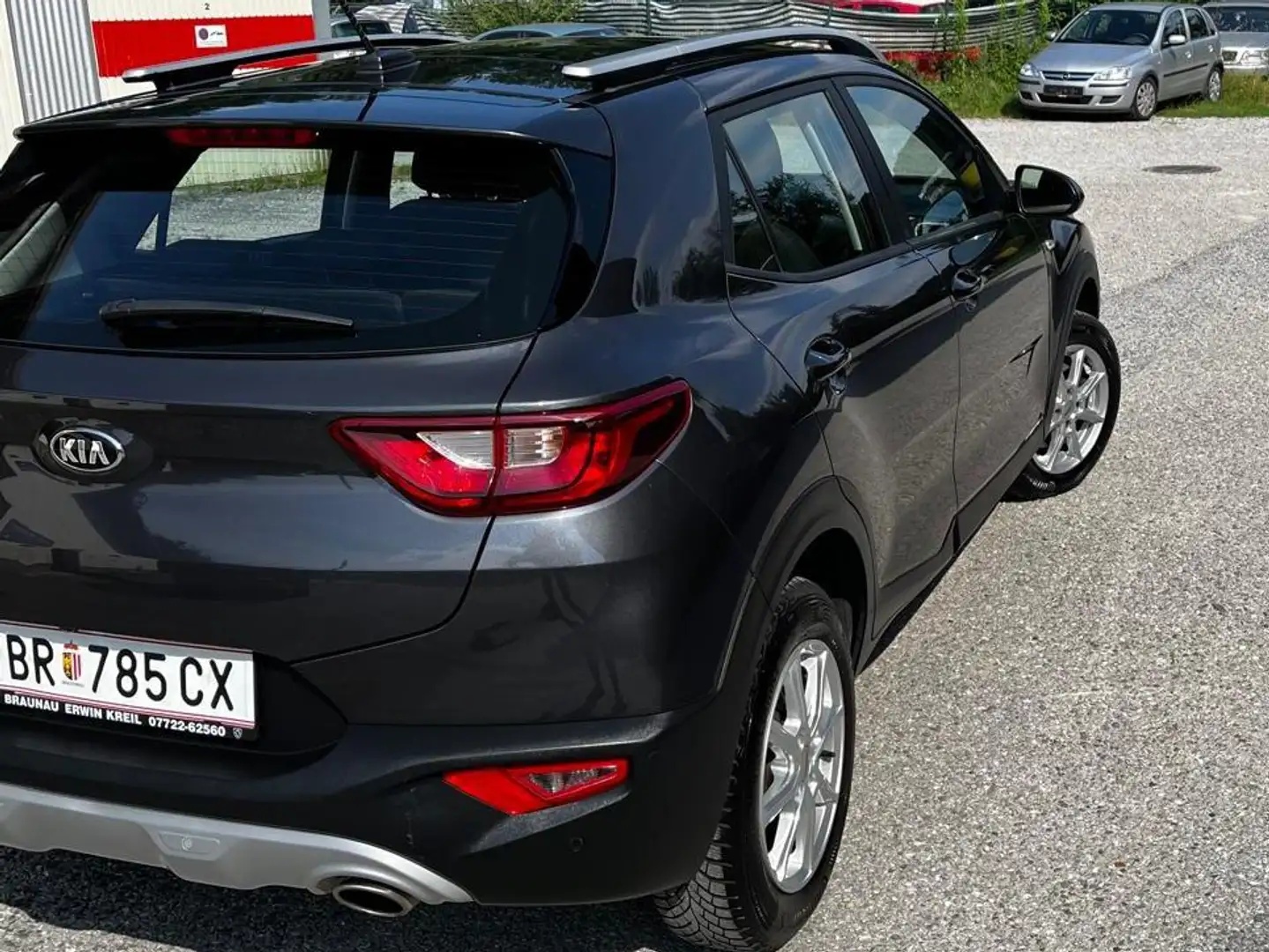 Kia Stonic Edition 7 Grau - 2