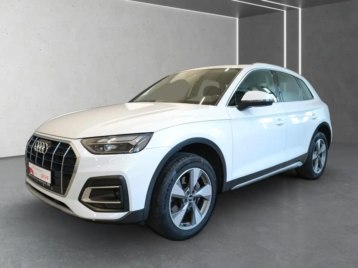 Audi Q5 40 TDI Advan. qu. S tr. RFK*Navi*LM19*LED*GRA Weiß - 1