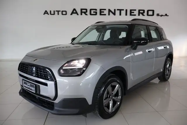 MINI Cooper Countryman D Essential Countryman