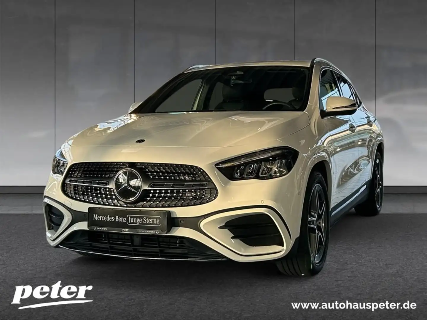 Mercedes-Benz GLA 200 AMG/Editon/19"/LED/360°Kamera/Distronic/ Weiß - 1