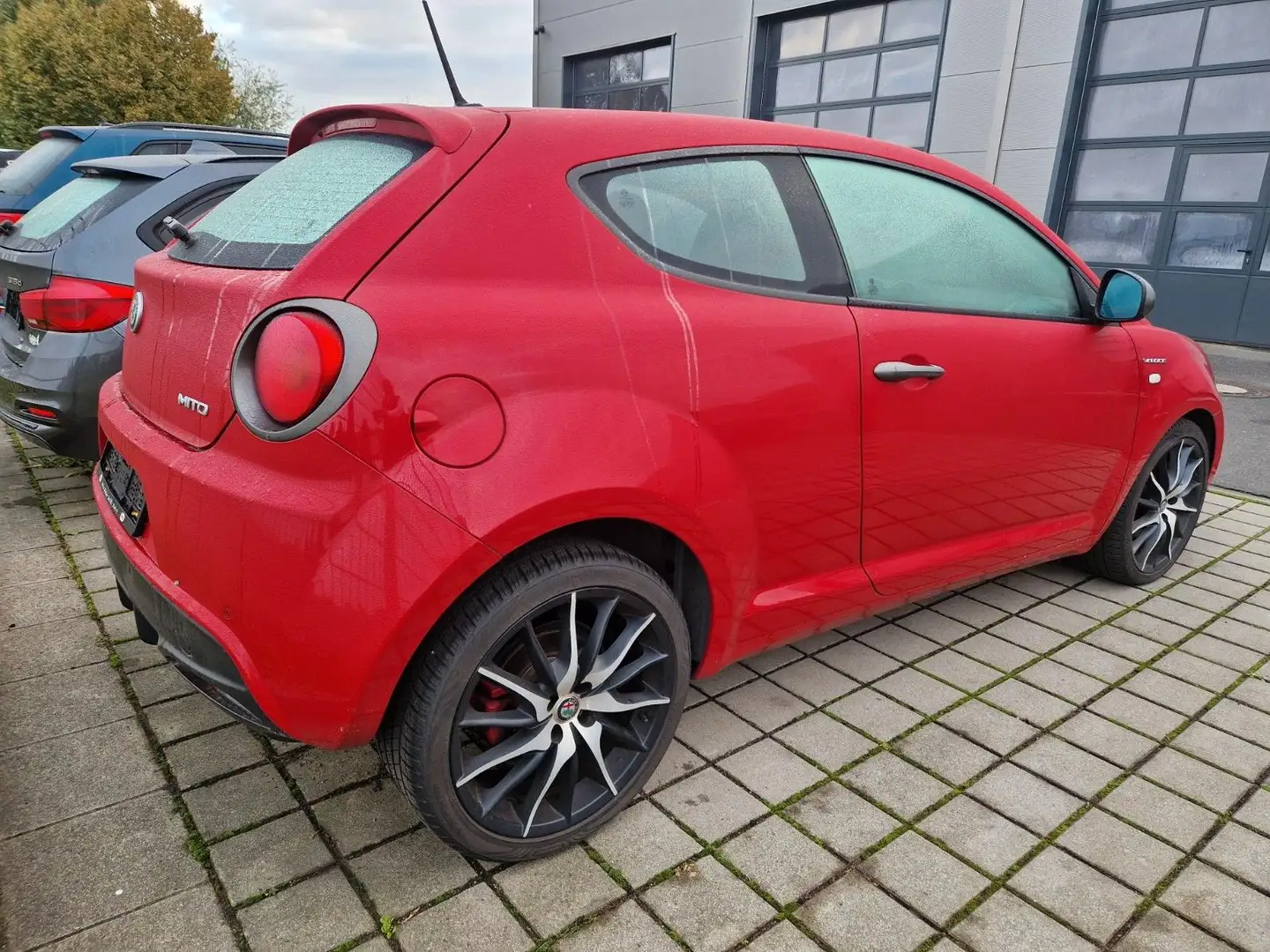 Alfa Romeo MiTo MITO VELOCE AUT. SPORT DESIGN NAVI SHZ PDC TEMPO Rot - 1