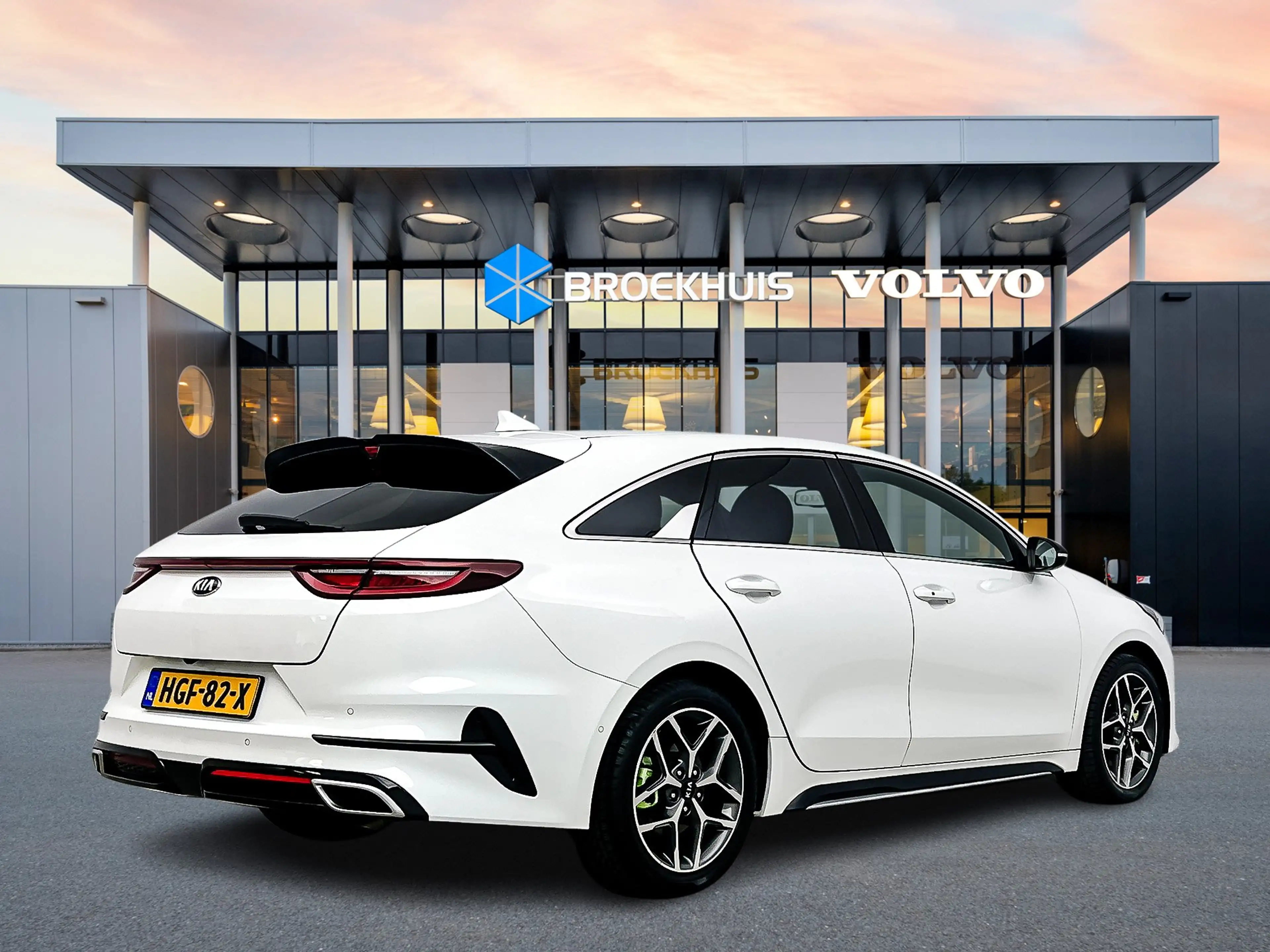 Kia ProCeed / pro_cee'd 1.4 T-GDI GT Line | 18" | Sportstoelen | JBL Audio — photo 3