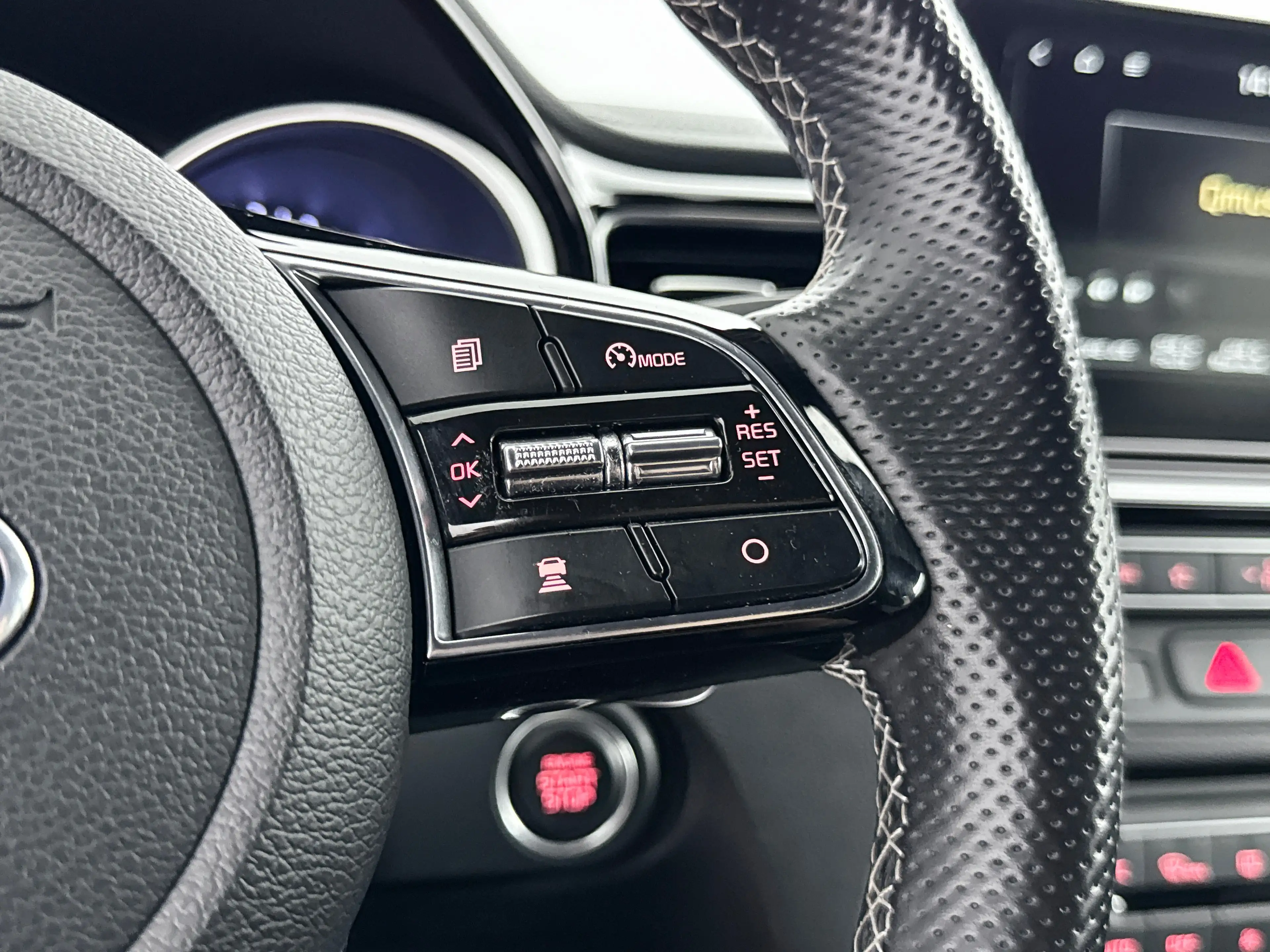 Kia ProCeed / pro_cee'd 1.4 T-GDI GT Line | 18" | Sportstoelen | JBL Audio — photo 11