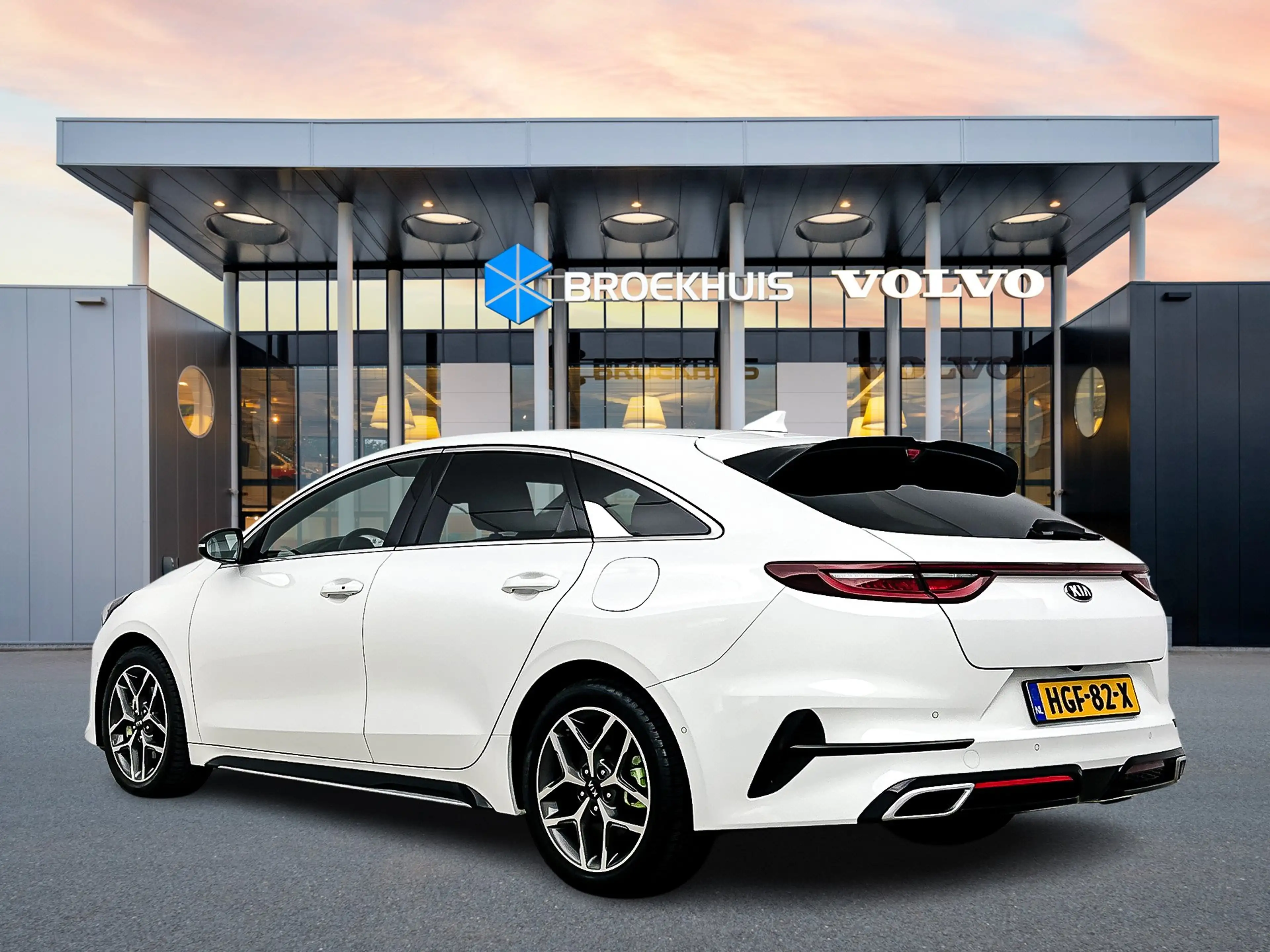 Kia ProCeed / pro_cee'd 1.4 T-GDI GT Line | 18" | Sportstoelen | JBL Audio — photo 4