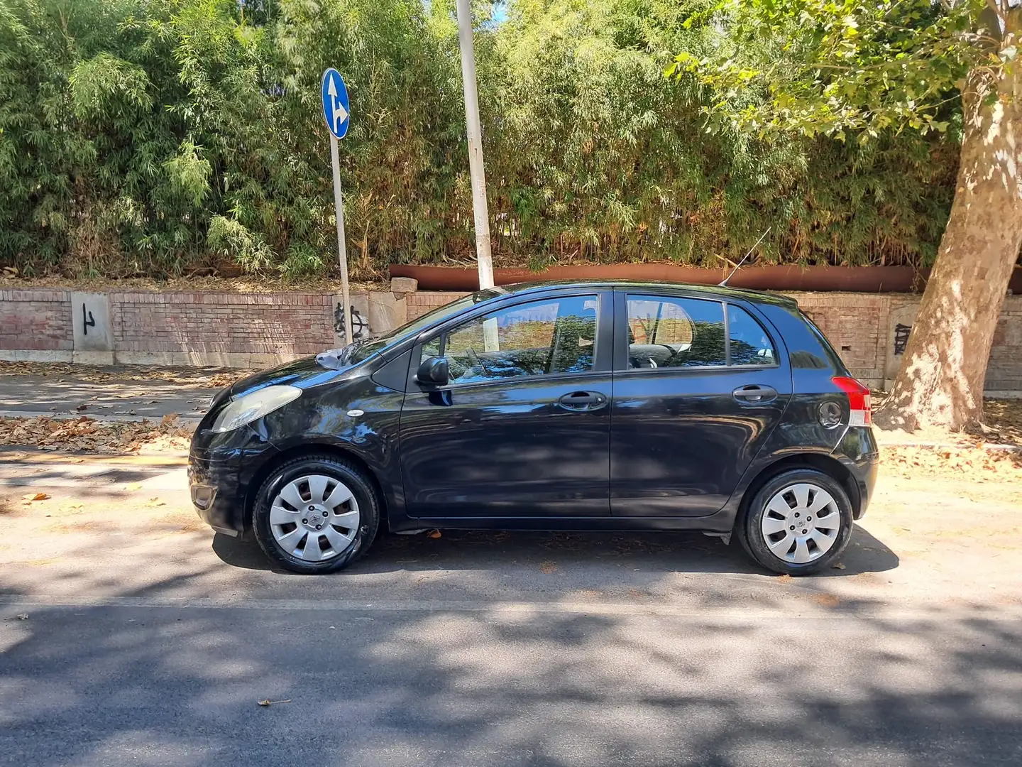 Toyota Yaris 5p 1.0 - 1