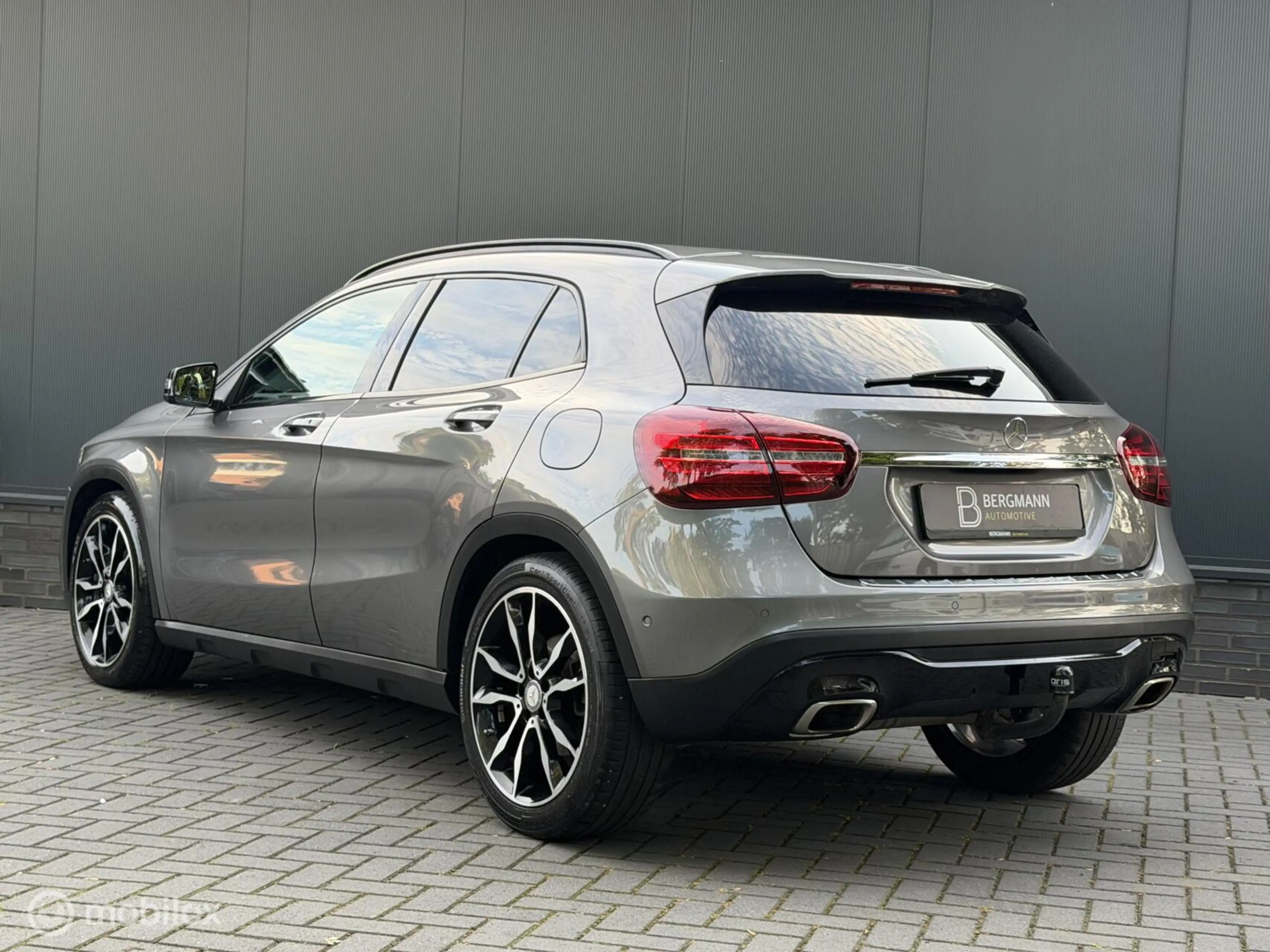 Mercedes-Benz GLA 180 Urban|Night|19”|Camera|Trekh.|Cruise — photo 12