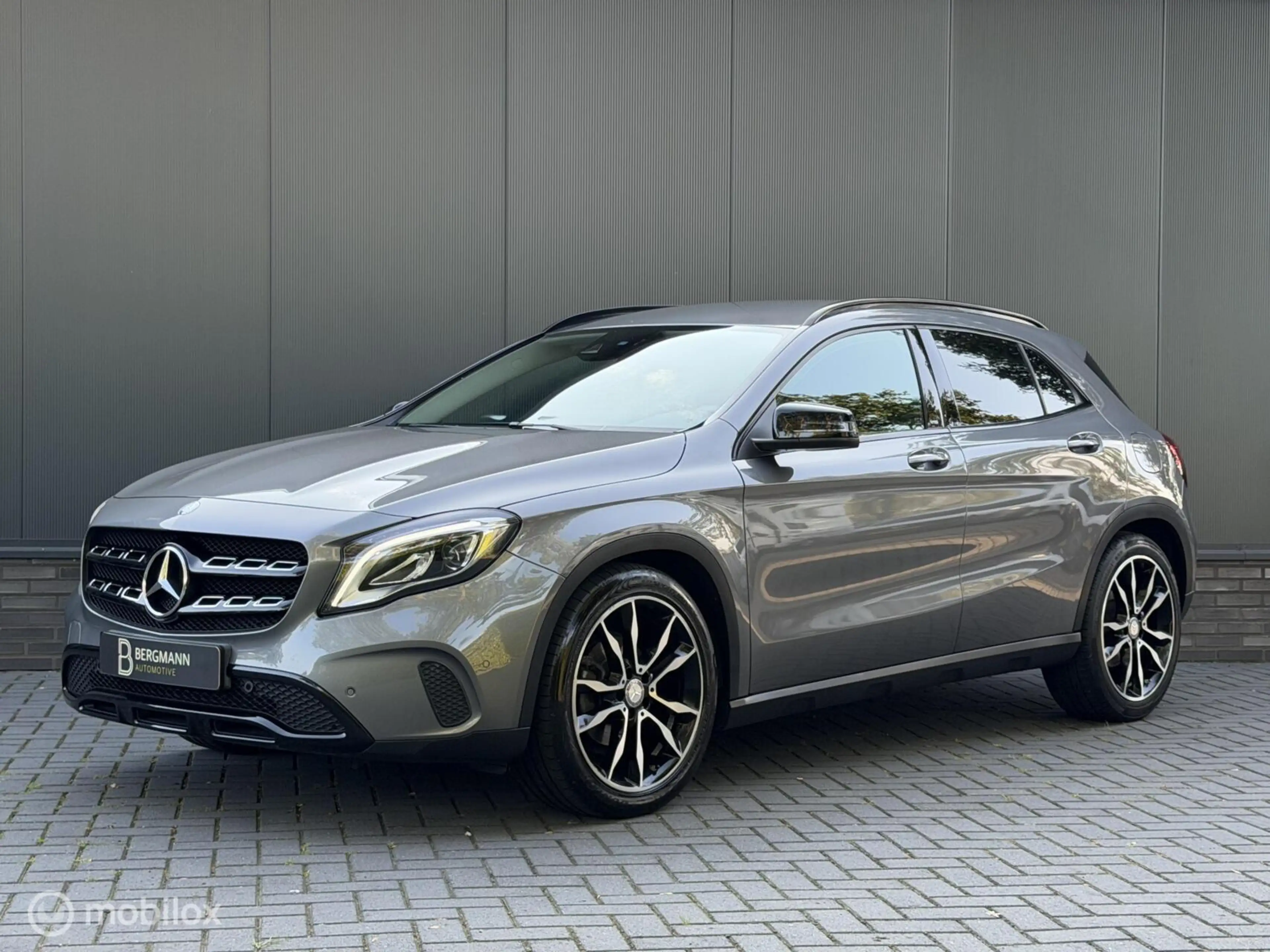 Mercedes-Benz GLA 180 Urban|Night|19”|Camera|Trekh.|Cruise — photo 11