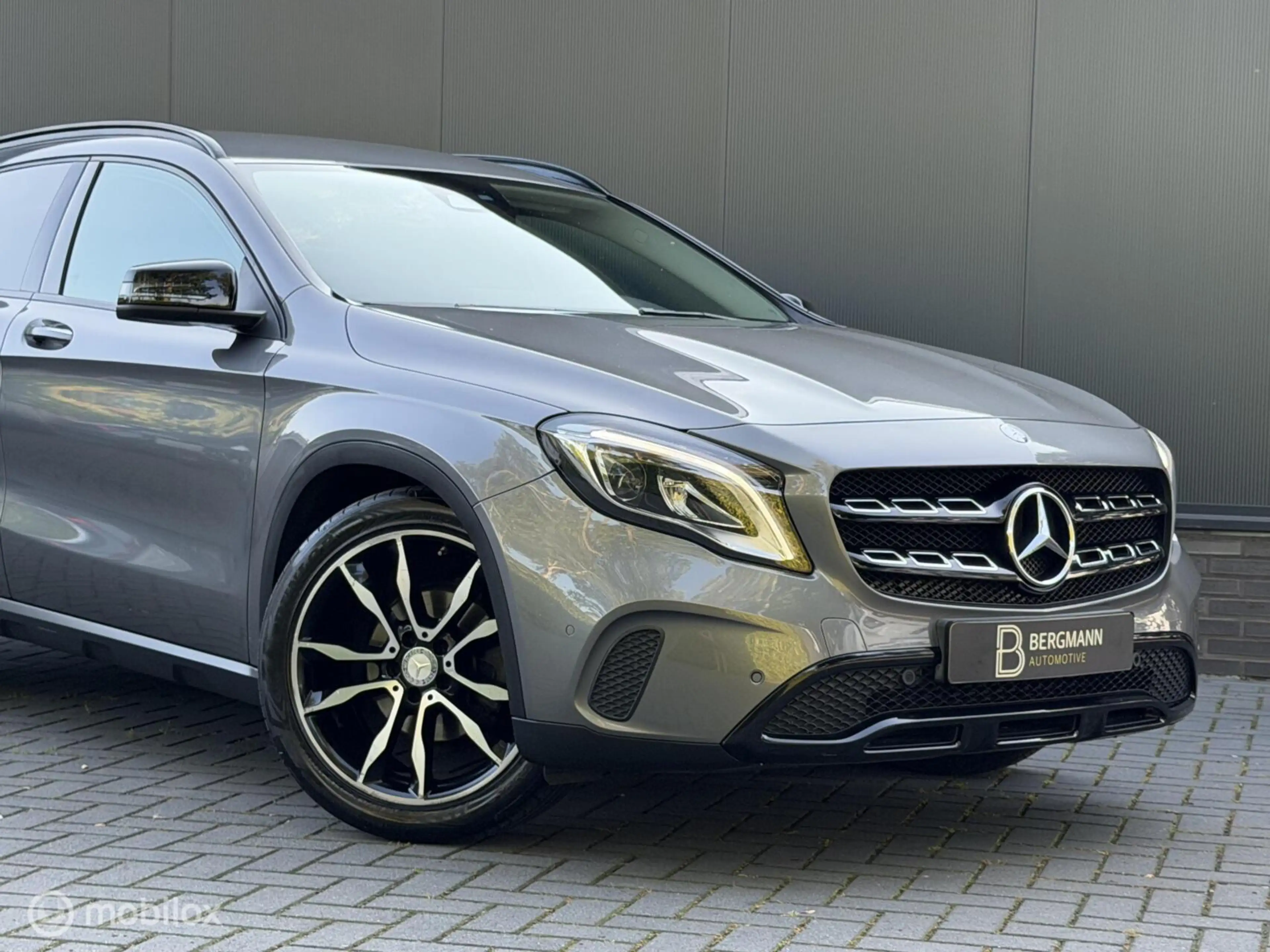 Mercedes-Benz GLA 180 Urban|Night|19”|Camera|Trekh.|Cruise — photo 8