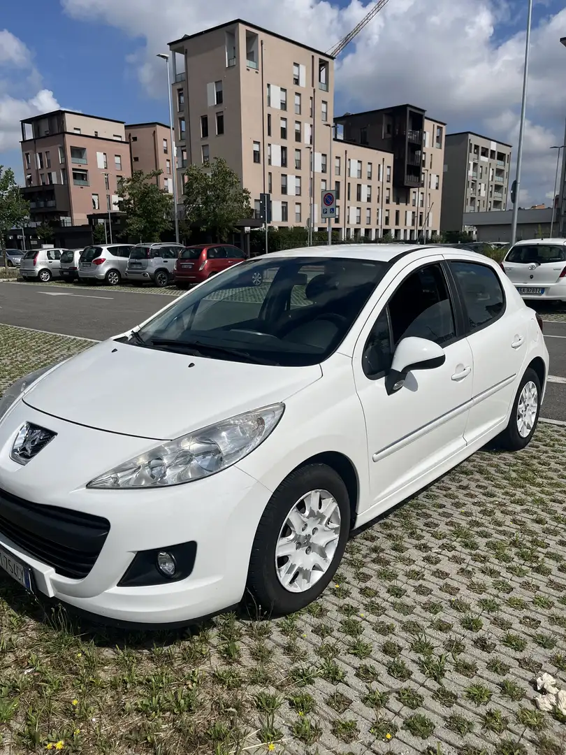 Peugeot 207 5p 1.4 8v Energie eco-Gpl 75cv - 2