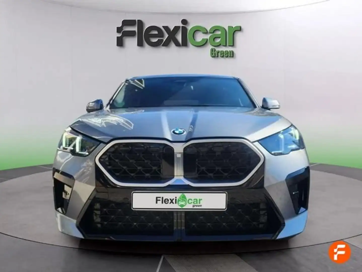 BMW X2 sDrive 18dA Gris - 2