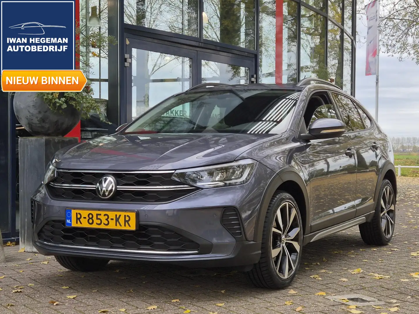 Volkswagen Taigo 1.0 TSI Life | Navigatie | Climate Control | Parke Grijs - 1