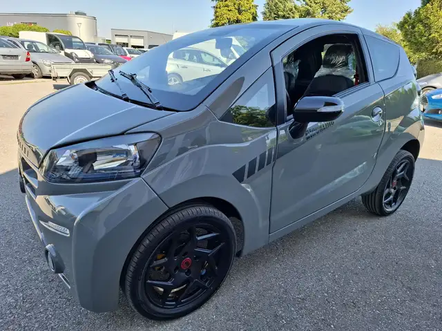 Ligier CASALINI 550 BLACK LINR 2 Zylinder ab 99,- monatl.