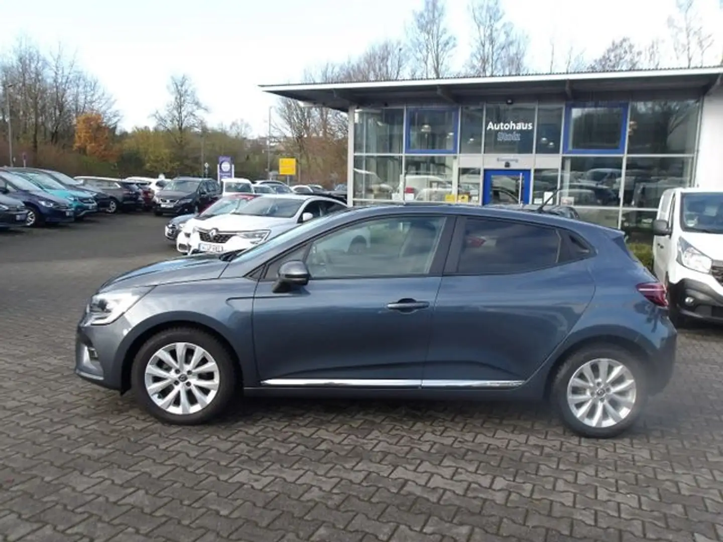 Renault Clio V Experience AHK-abnehmbar Navi Soundsystem LED Ap Grau - 2