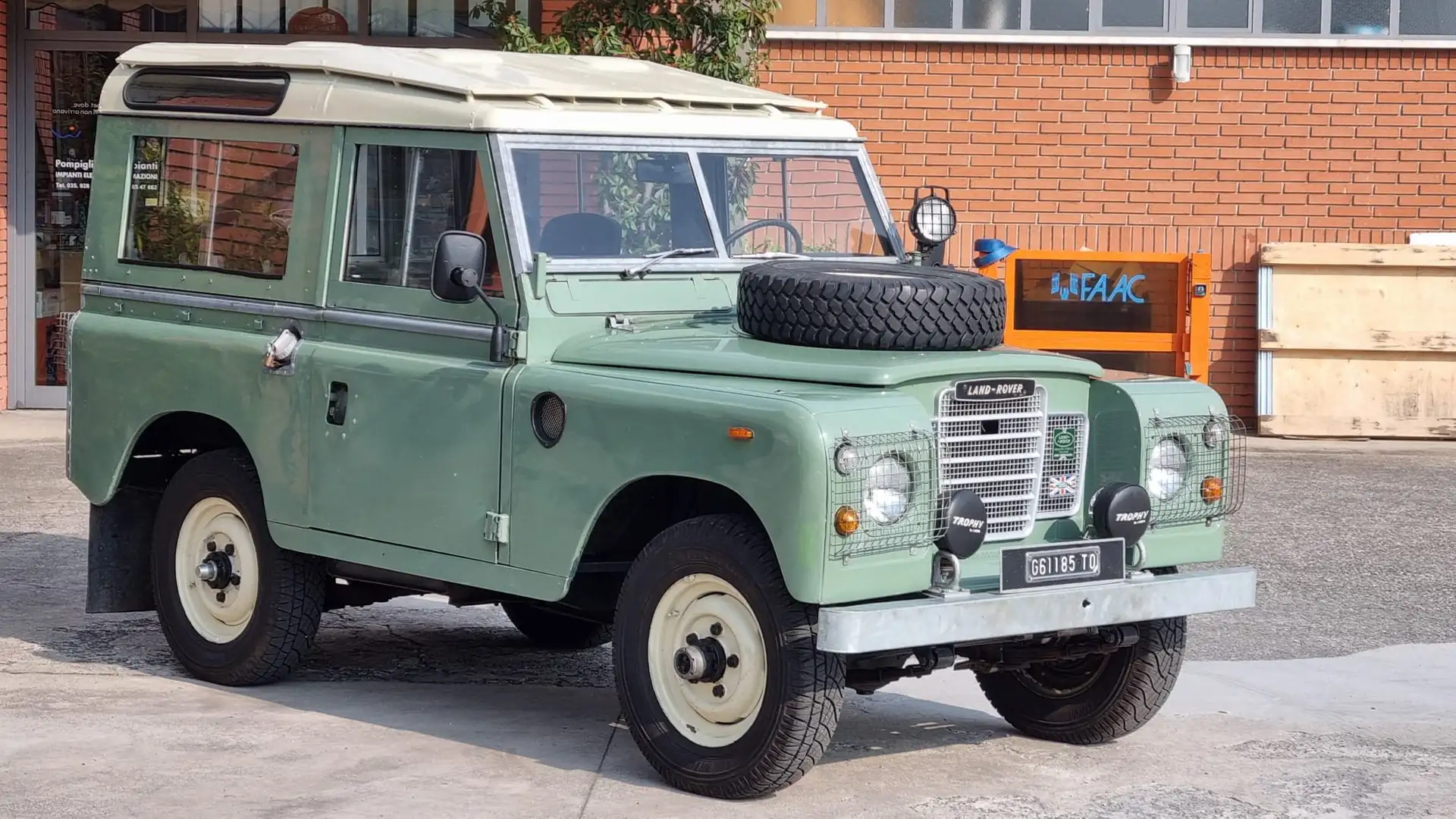 Land Rover Series 88 benzina zelena - 2
