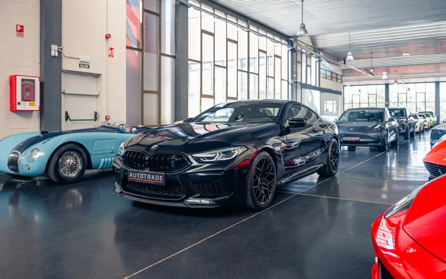 BMW M8 Competition Coupé Negro - 1